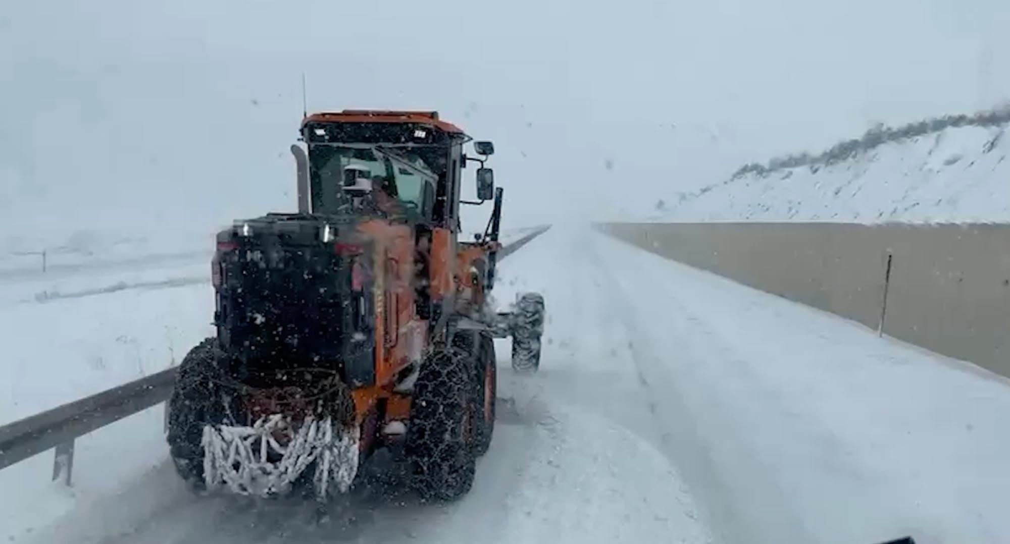 E R Z I N C A N’ D A B A Z I B O L G E L E R D E T I R G E C I S I N E 1090875 323843