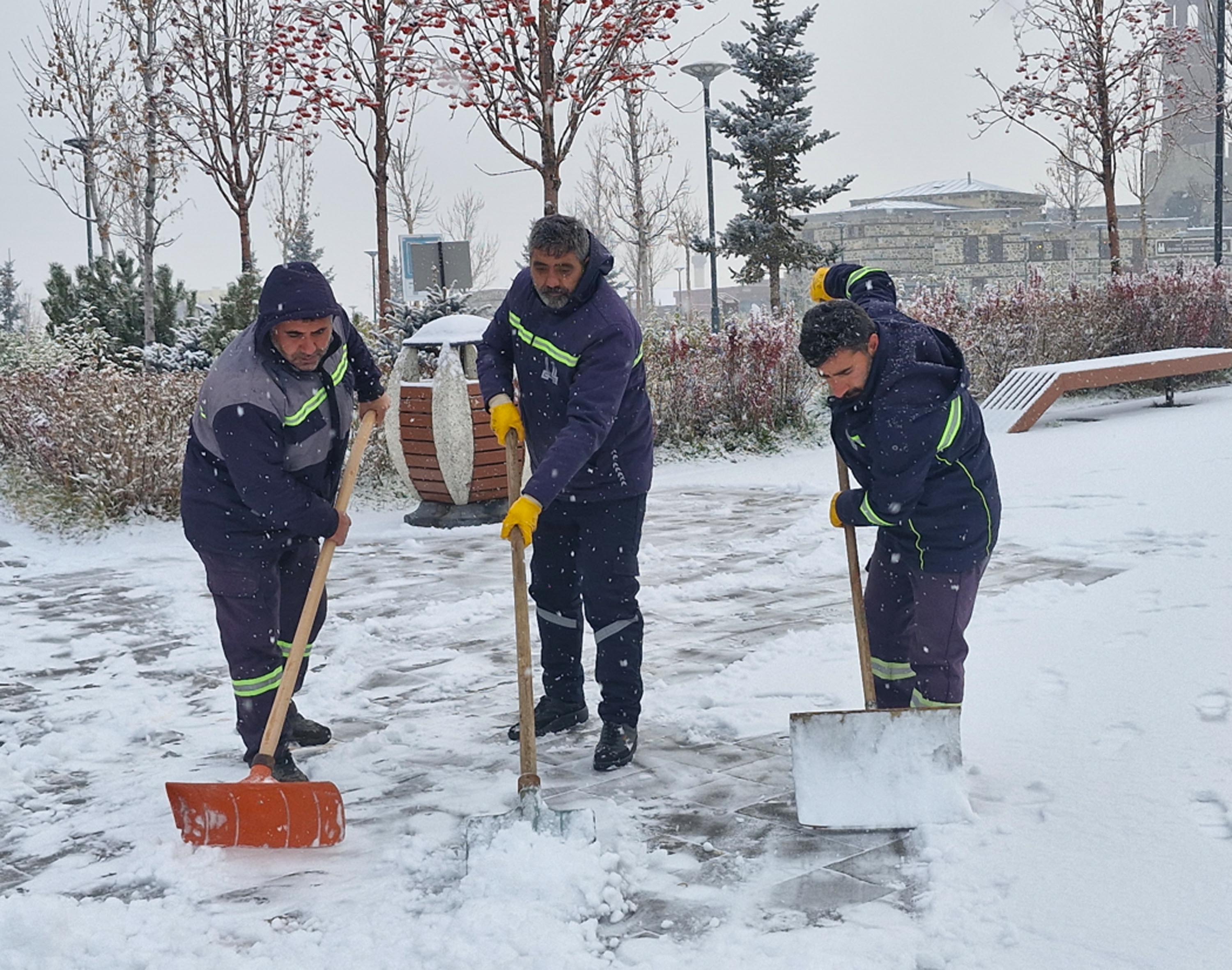 E R Z U R U M V E E R Z I N C A N A K A R Y A G D I 1059265 314371