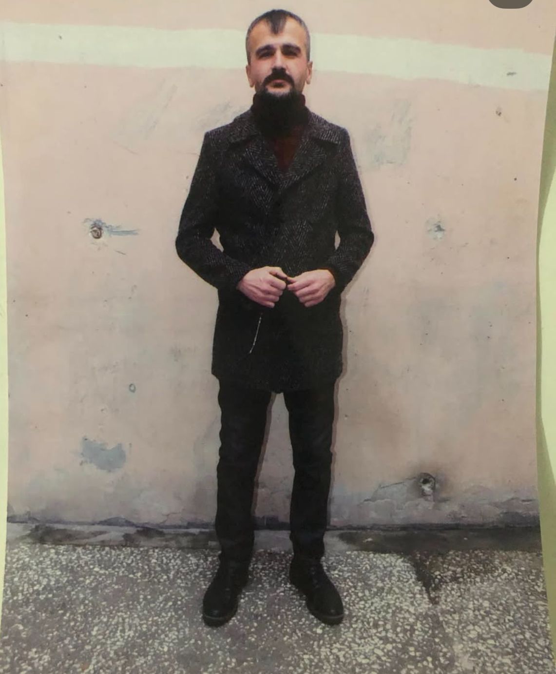 E S I N I 25 B I C A K D A R B E S I Y L E O L D U R E N K A D I N 1088066 322966