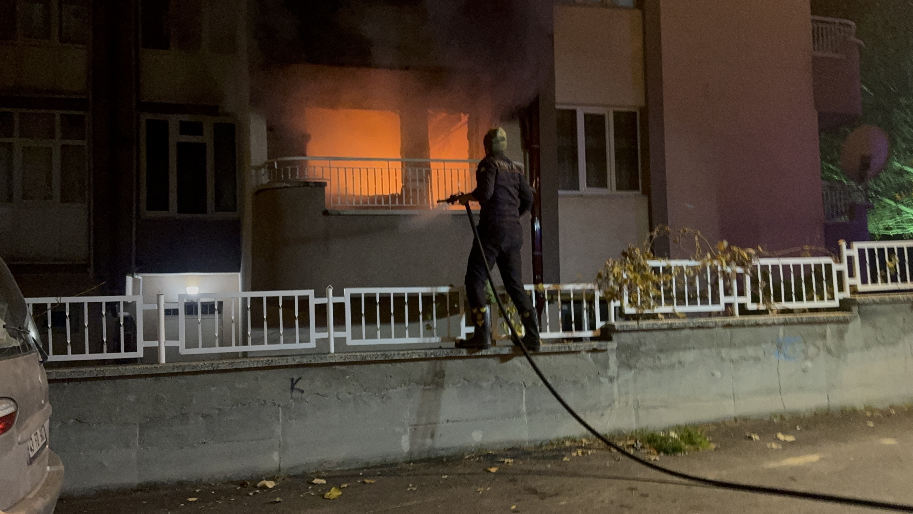 E S I N I N O L D U G U Y A N G I N D A Y A R A L A N D I 11 G U N 1052641 312329