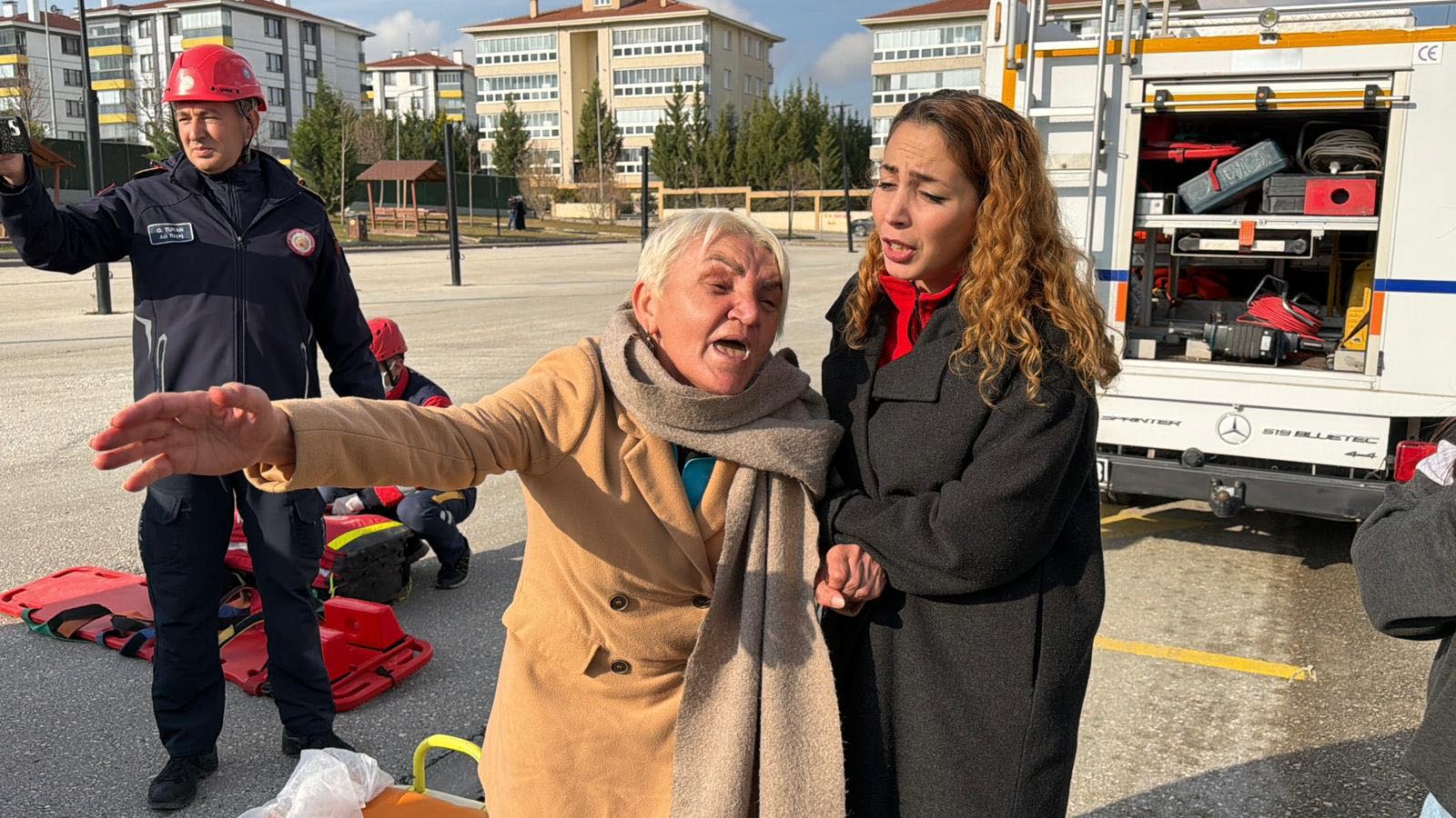 E S K I S E H I R D E Y A R A L A N M A L I T R A F I K K A Z A S I T 1045290 310206