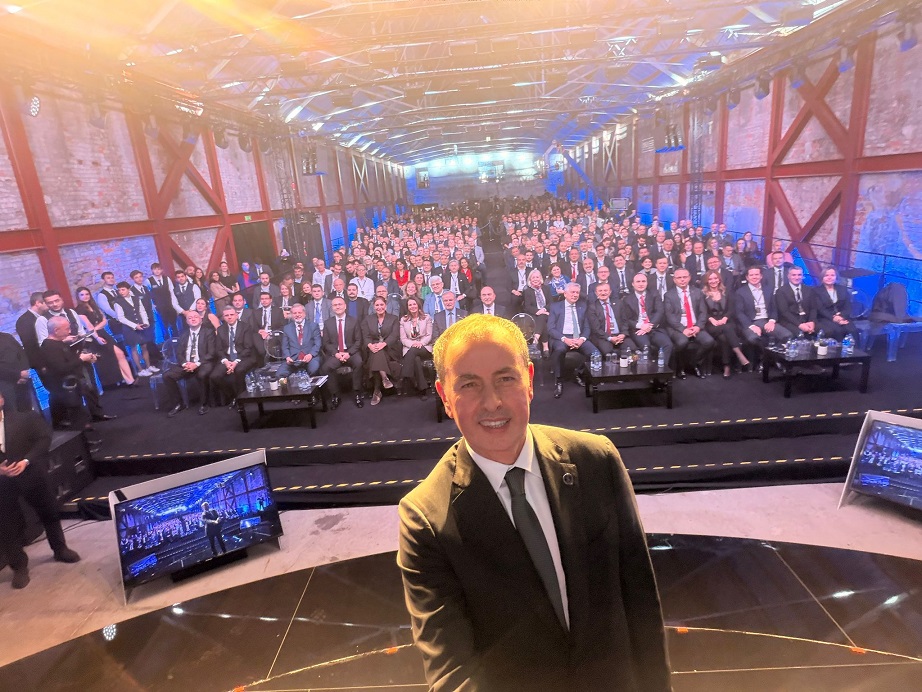 I S B A N K A S I V E O S B U K I L E I K I Z D O N U S U M B U L 1071354 317926