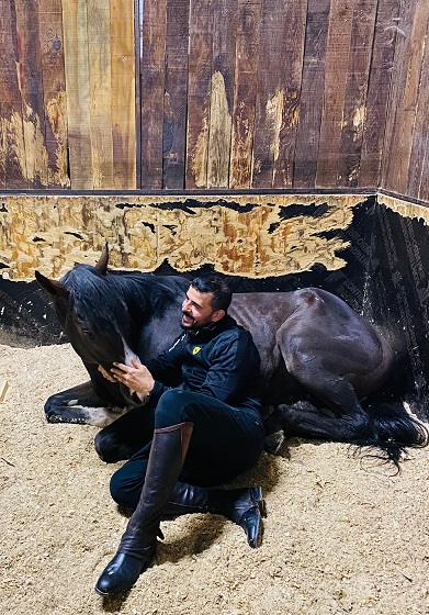 I S T A N B U L 25 Y I L D I R G O Z U G I B I B A K T I G I 1074657 318871