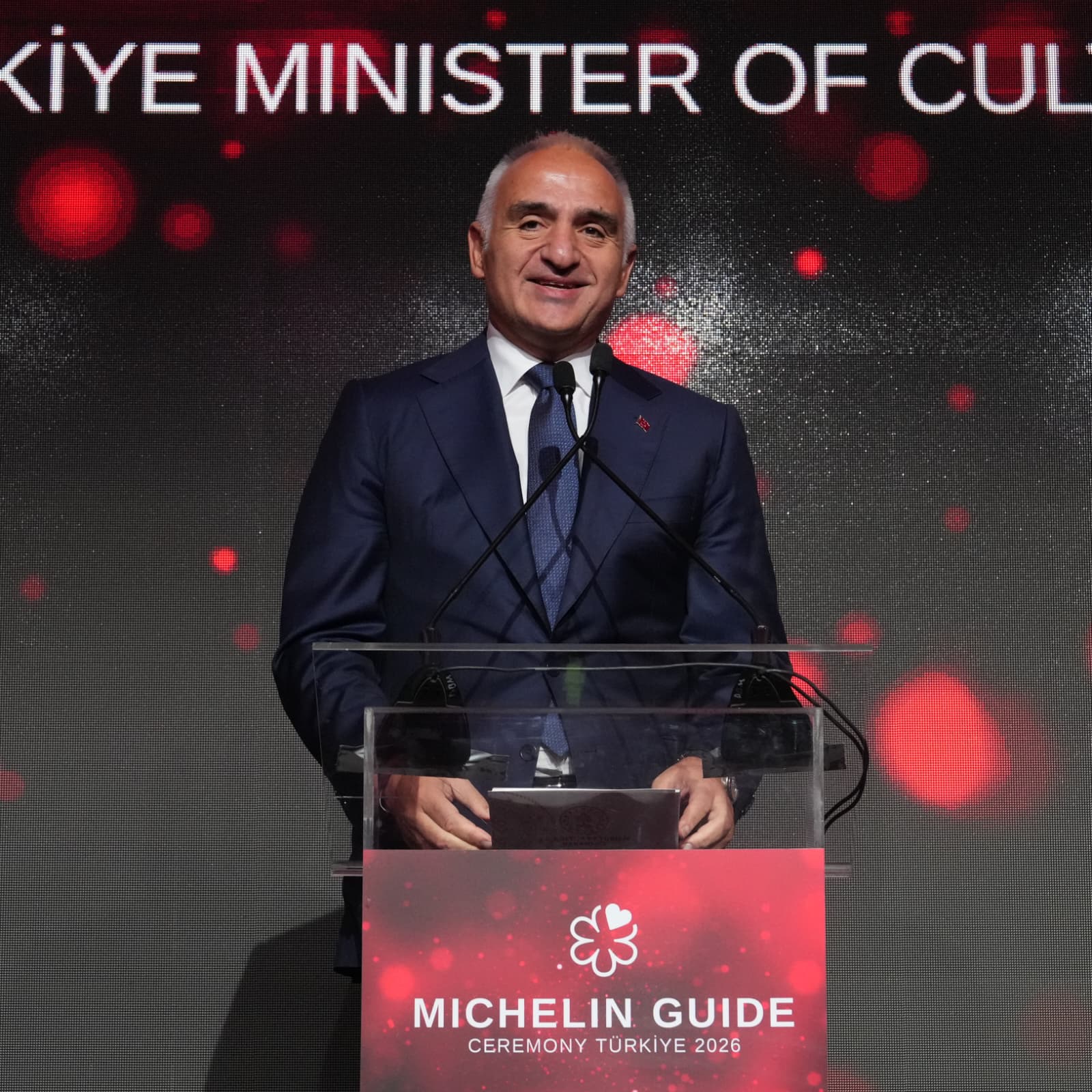 I S T A N B U L B A K A N E R S O Y I S T A N B U L D U N Y A N I 1048288 311078