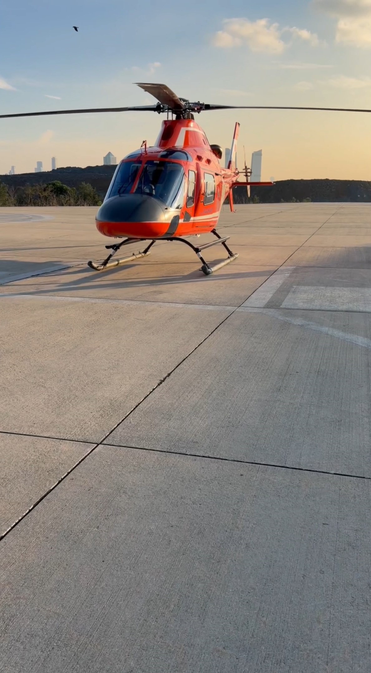 I S T A N B U L F E R G I O H O U S E U N A D L I Y E D E H E L I 1049620 311410