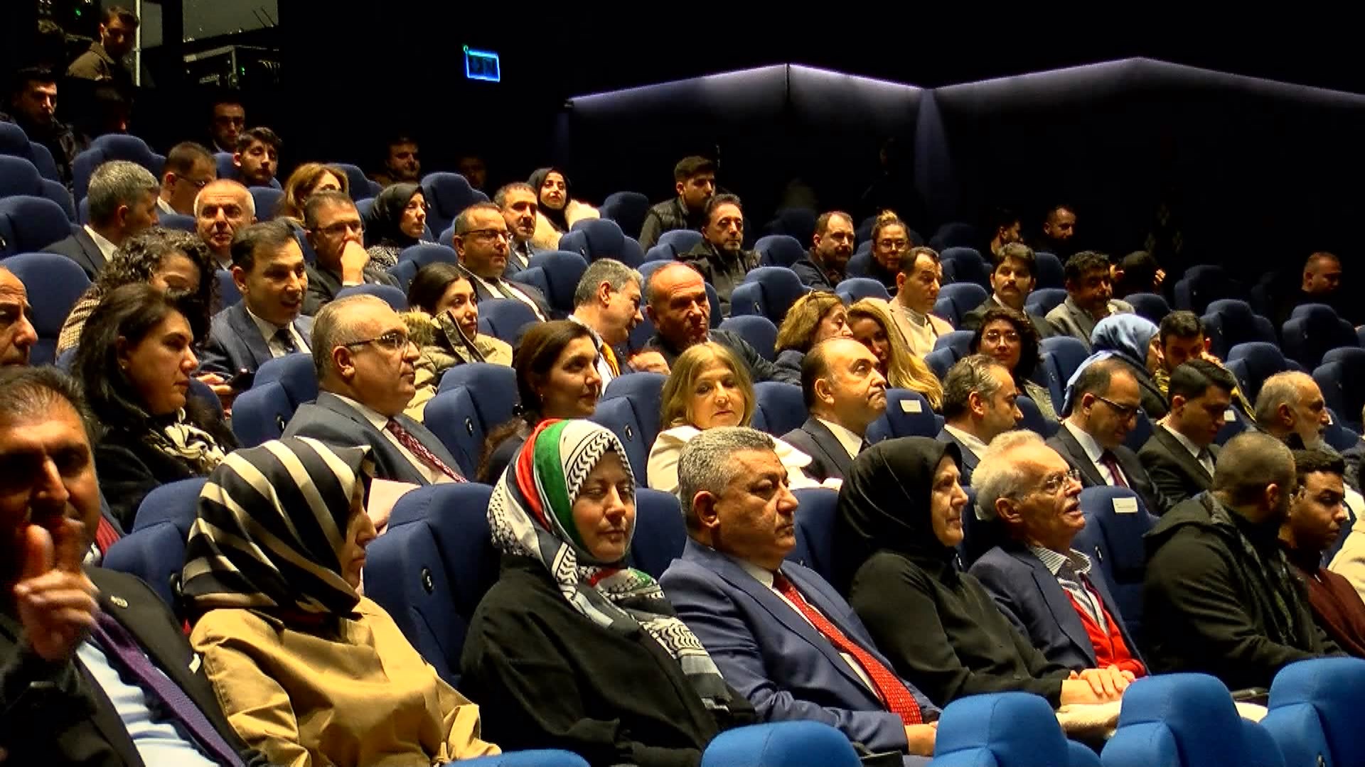 I S T A N B U L G A Z Z E’ D E I S R A I L S A L D I R I S I N D A 1077083 319579