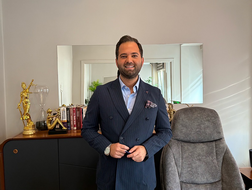 I S T A N B U L G E C E H E S A B I N D A N 60 B I N T L K R E 1066711 316433