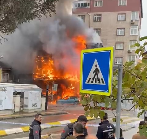 I S T A N B U L P E N D I K’ T E O T O M O B I L D E C I K A N Y A N 1076509 319264