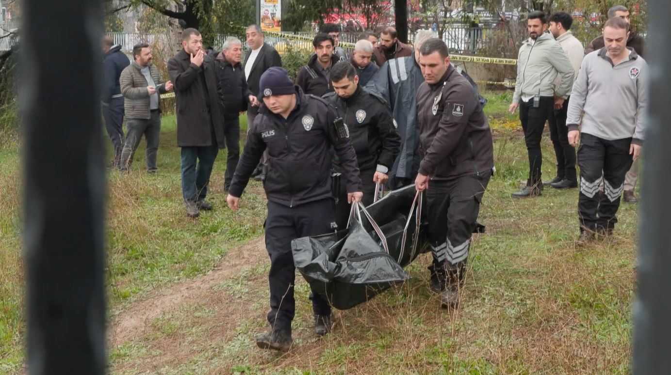 I S T A N B U L S A R I Y E R D E D E R E Y A T A G I N D A E R K 1052337 312244