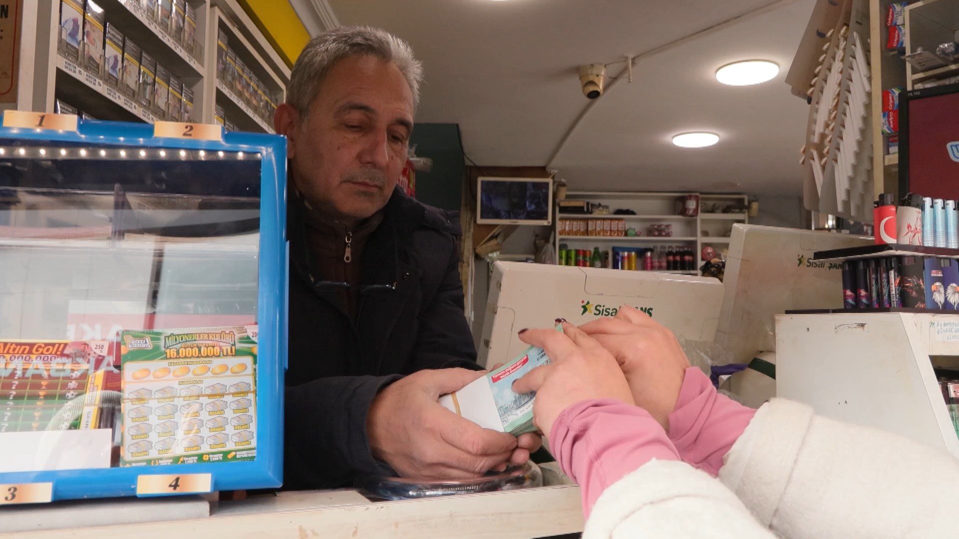 I S T A N B U L Y I L B A S I O N C E S I K A D I K O Y’ D E K I M 1081972 321121