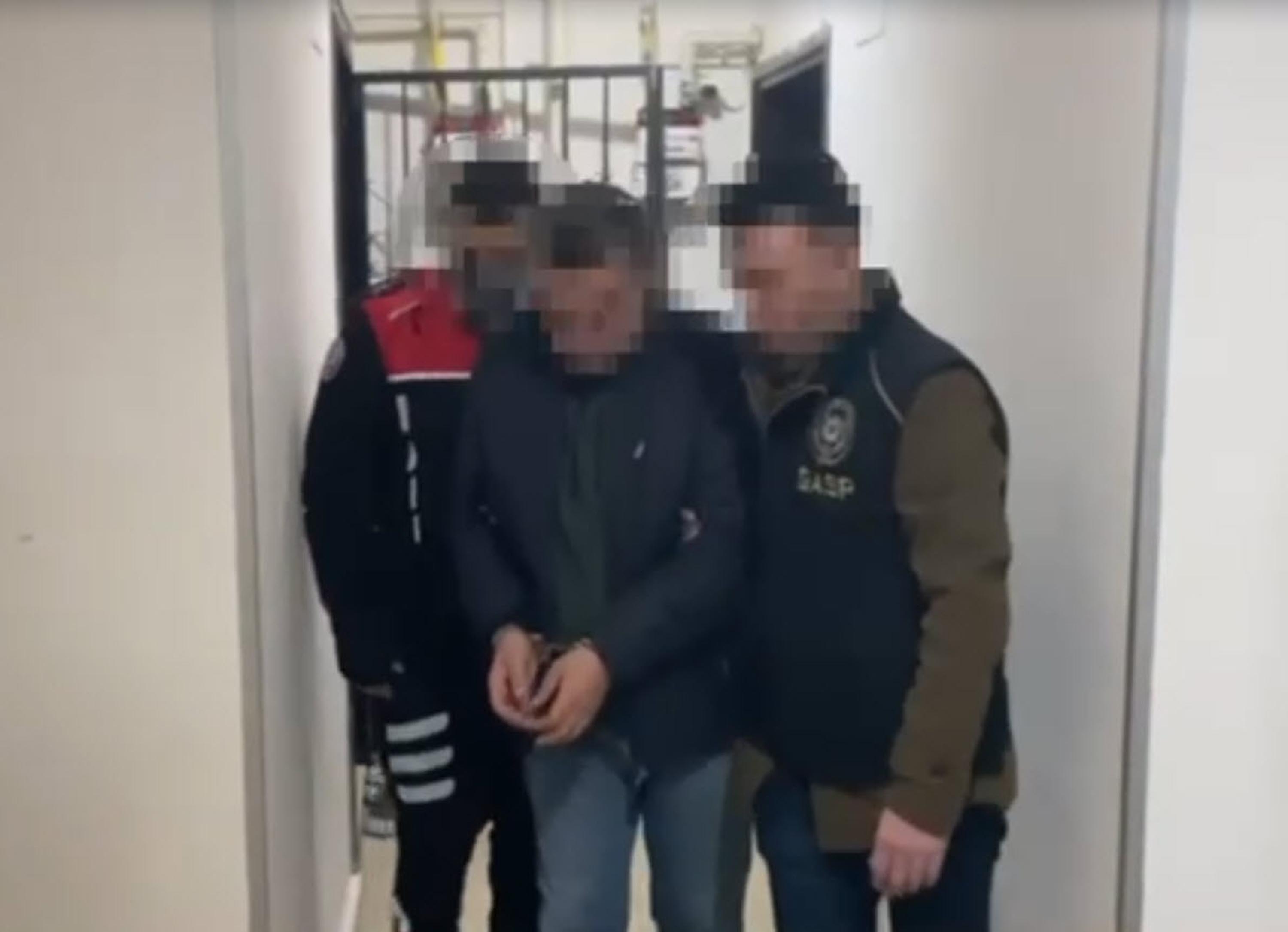 I Z M I R D E 24 S A A T S U R E N O P E R A S Y O N D A 168 S 1059243 314363