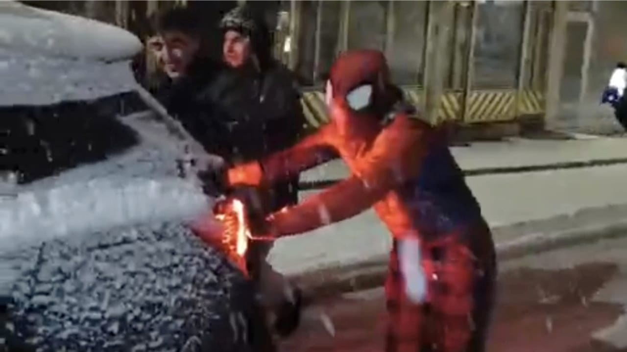 K A R D A M A H S U R K A L A N S U R U C U N U N Y A R D I M I N A 1087620 322817