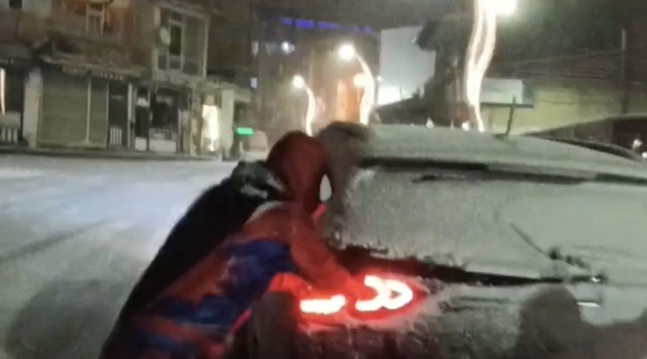 K A R D A M A H S U R K A L A N S U R U C U N U N Y A R D I M I N A 1087621 322817