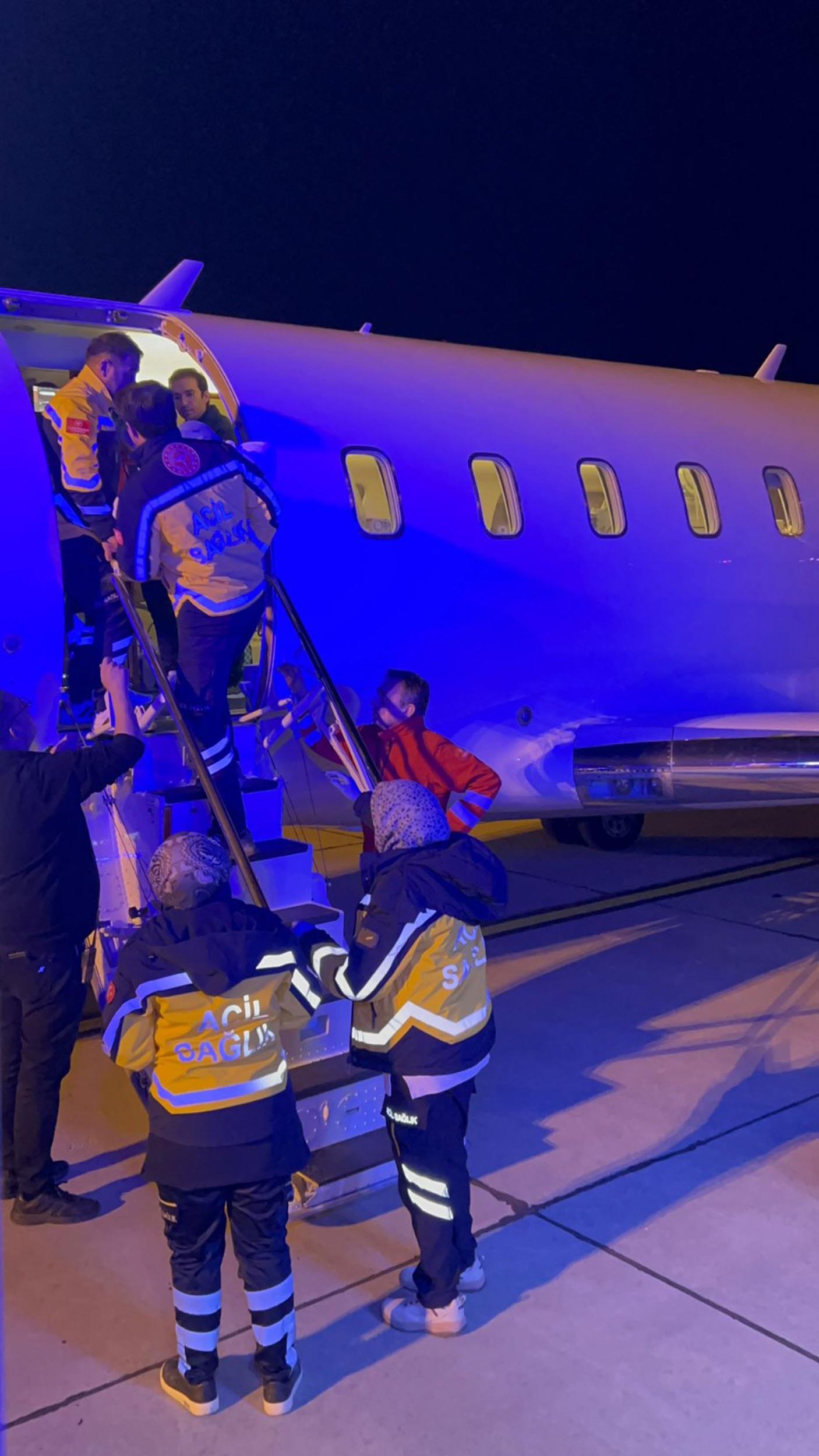 K A R S T A 44 G U N L U K B E B E K A M B U L A N S U C A K L A 1047526 310837