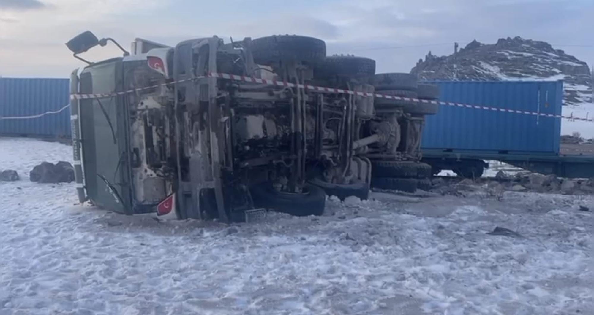 K A R S T A Y U K T R E N I K A M Y O N A C A R P T I 1 O L U 1077892 319874