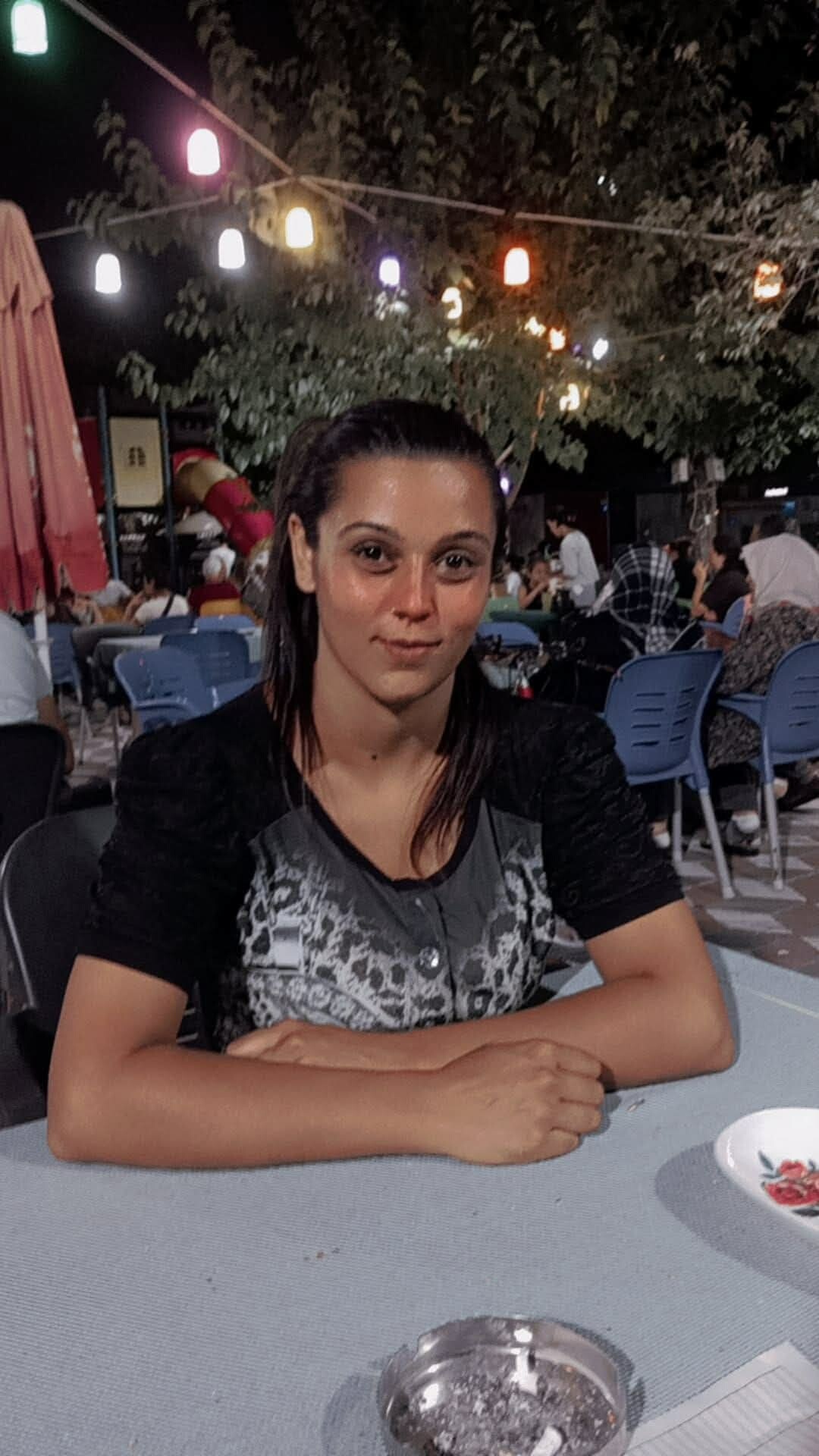 K A Y I P O L A N Z I H I N S E L E N G E L L I A S Y A 10 G U N 1069869 317475