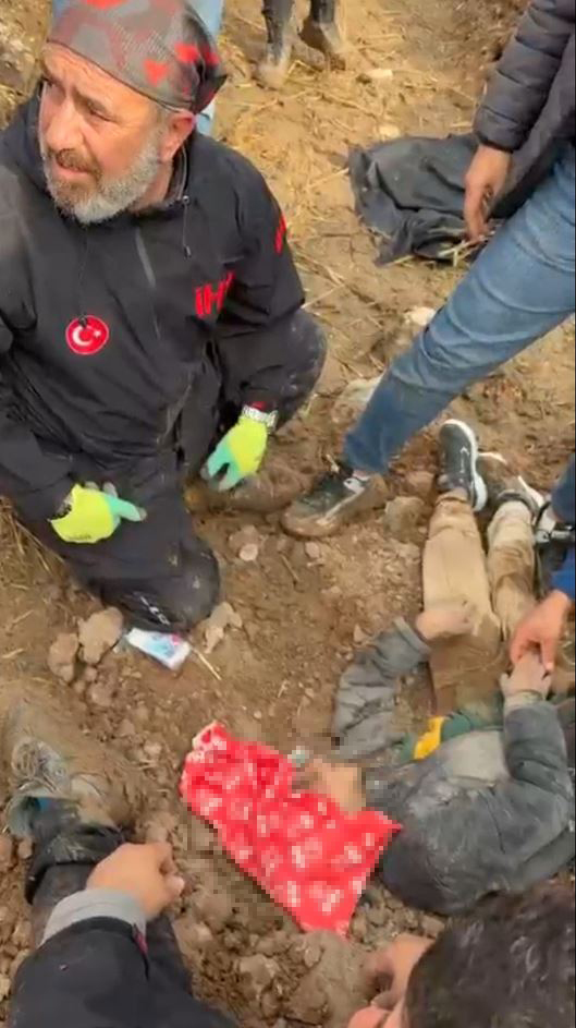 K A Y I P O L A R A K A R A N A N C O C U K B A S I N D A N Y A R A 1052590 312308