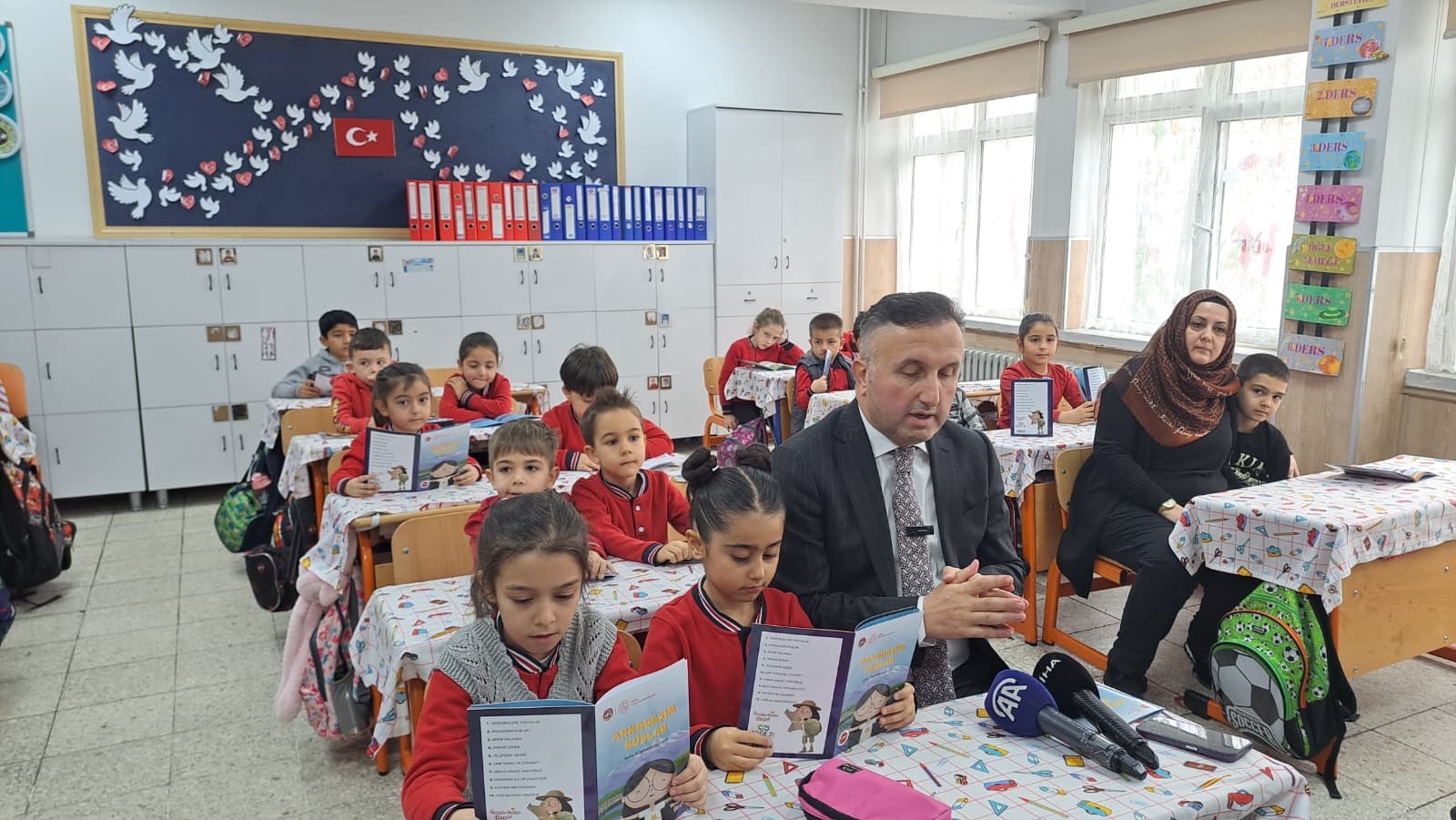 K A Y S E R I D E O G R E T M E N L E R I N Y A Z D I G I H I K A Y E 1081043 320870