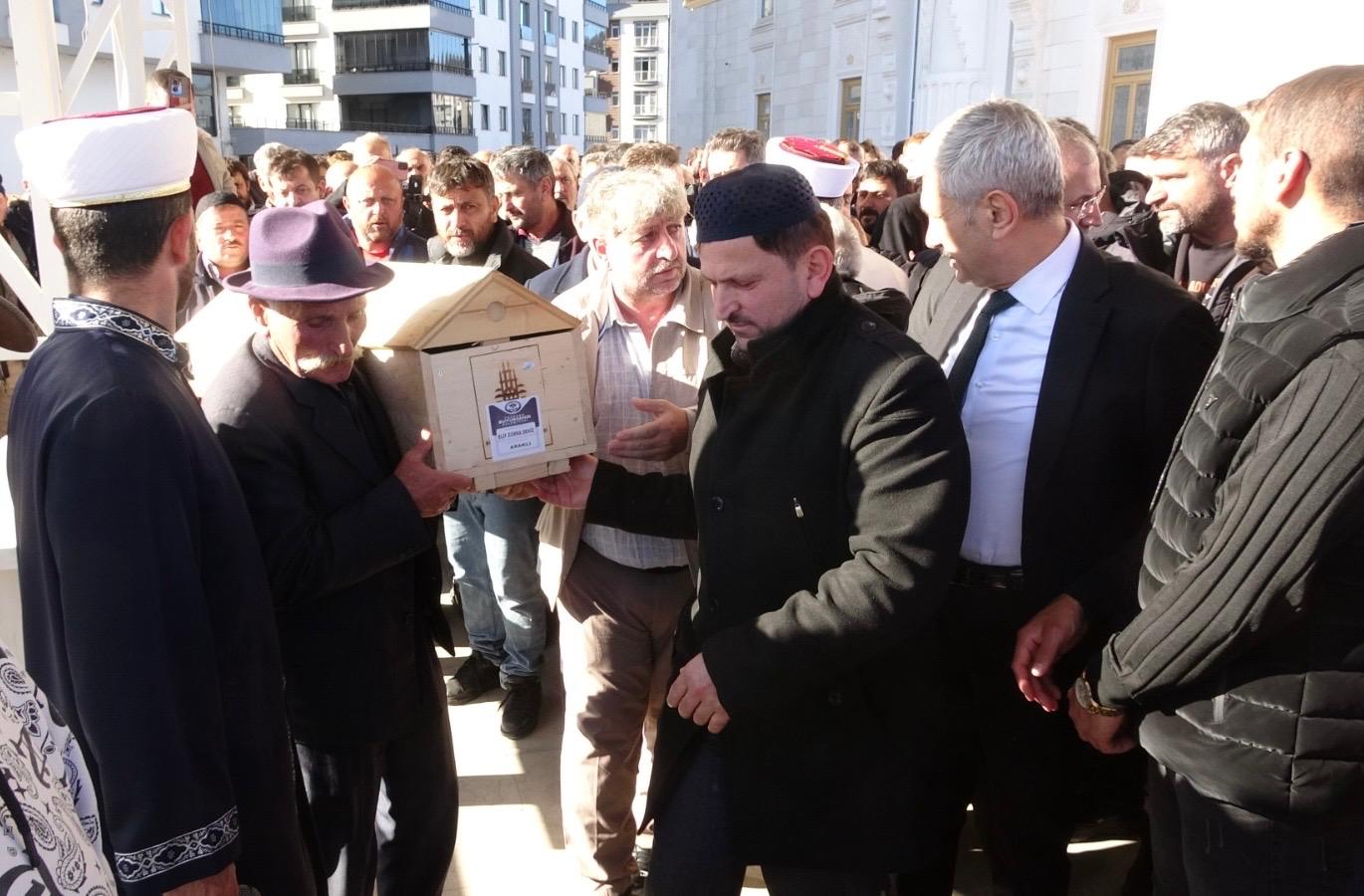 K A Z A D A O L E N E L I F S O N Y O L C U L U G U N A U G U R L A 1045476 310227