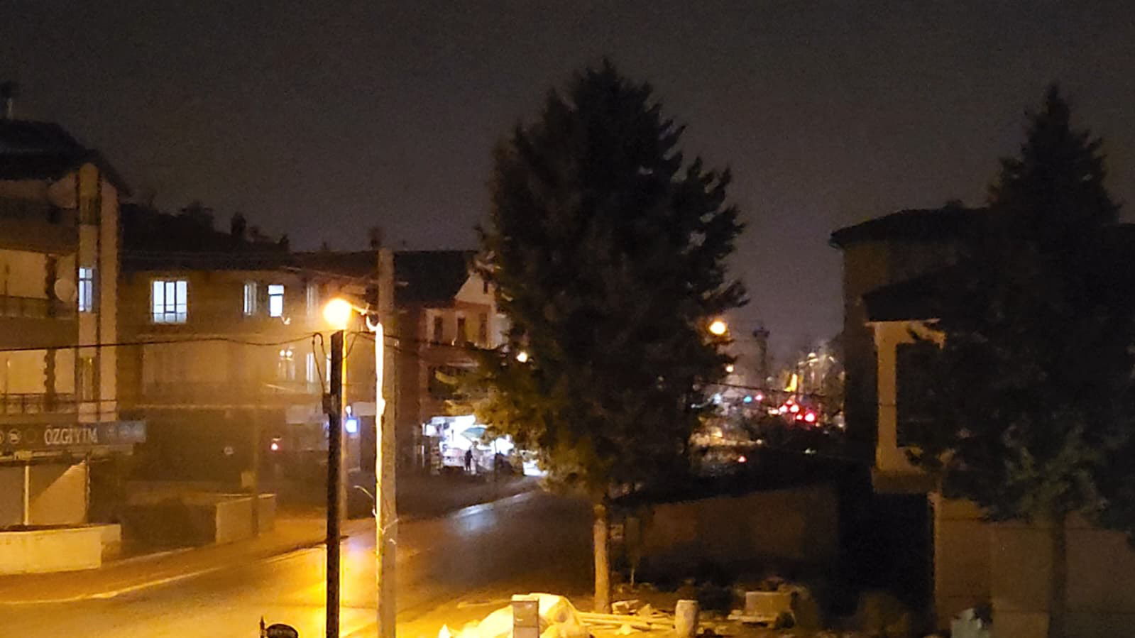 K O N Y A D A 35 B U Y U K L U G U N D E D E P R E M 1077124 319600