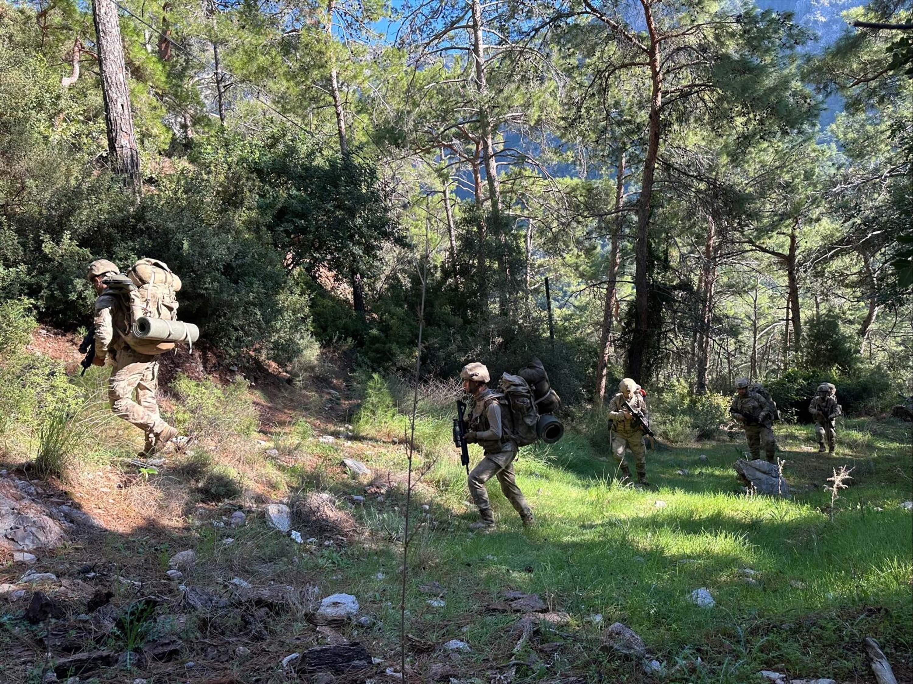 M U G L A D A I H A V E H E L I K O P T E R D E S T E K L I O P E R 1088460 323085