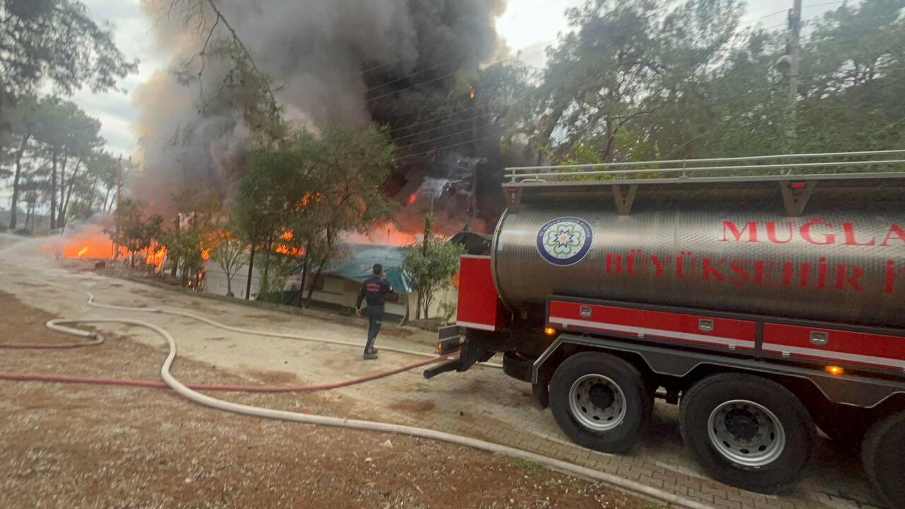 M U G L A D A K O Y D A K I K A R A V A N D A C I K A N Y A N G I N 1046014 310404