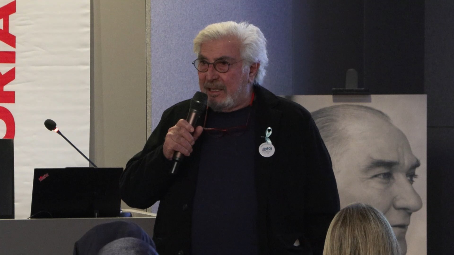 M Y A S T E N I A G R A V I S H A S T A O K U L U’ N U N I K I N C I S 1052979 312392