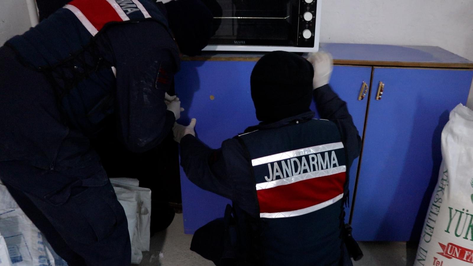 N E V S E H I R D E R U S V E T O P R A S Y O N U 4 G O Z A L T I 1080799 320800