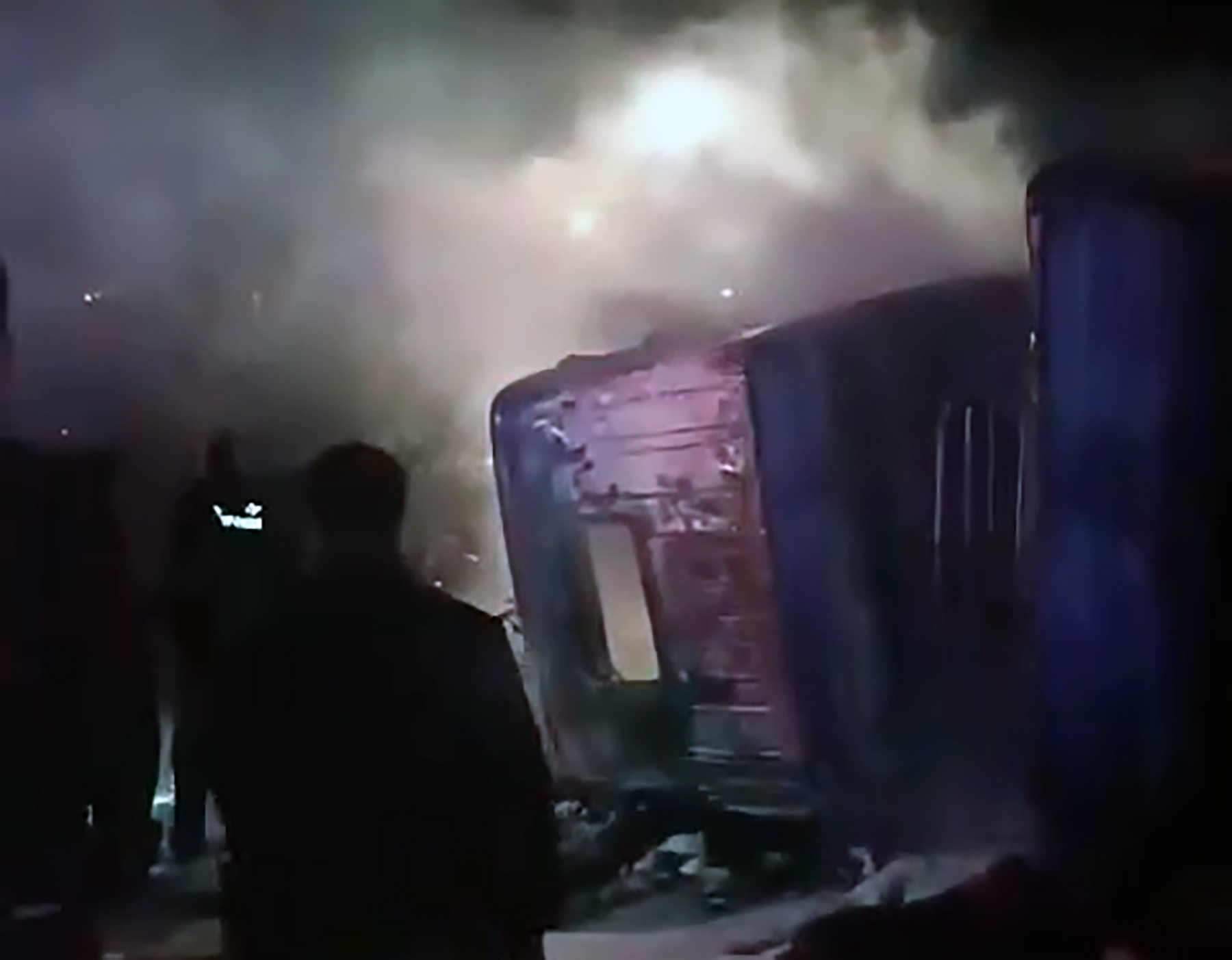 O T O Y O L D A D E V R I L I P Y A N A N T I R’ D A K I 2 K I S I 1068420 317035