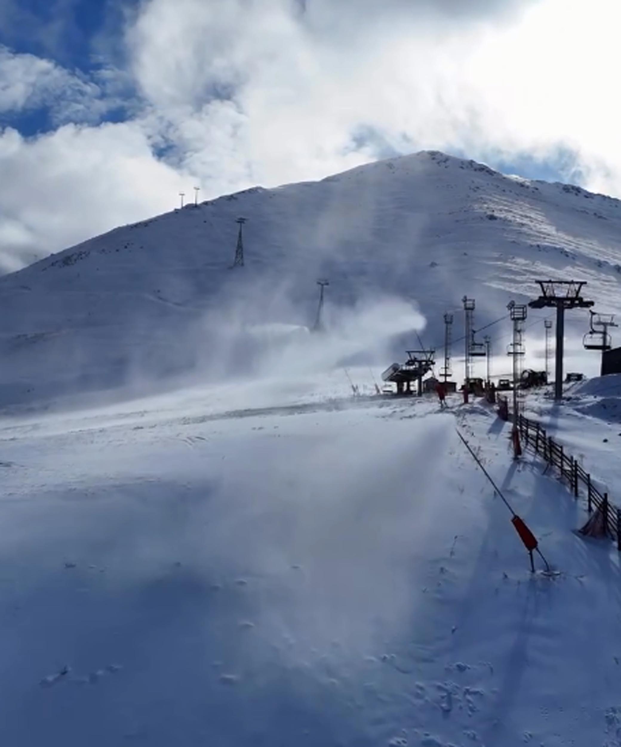 P A L A N D O K E N K A Y A K S E Z O N U N A H A Z I R 1051016 311889