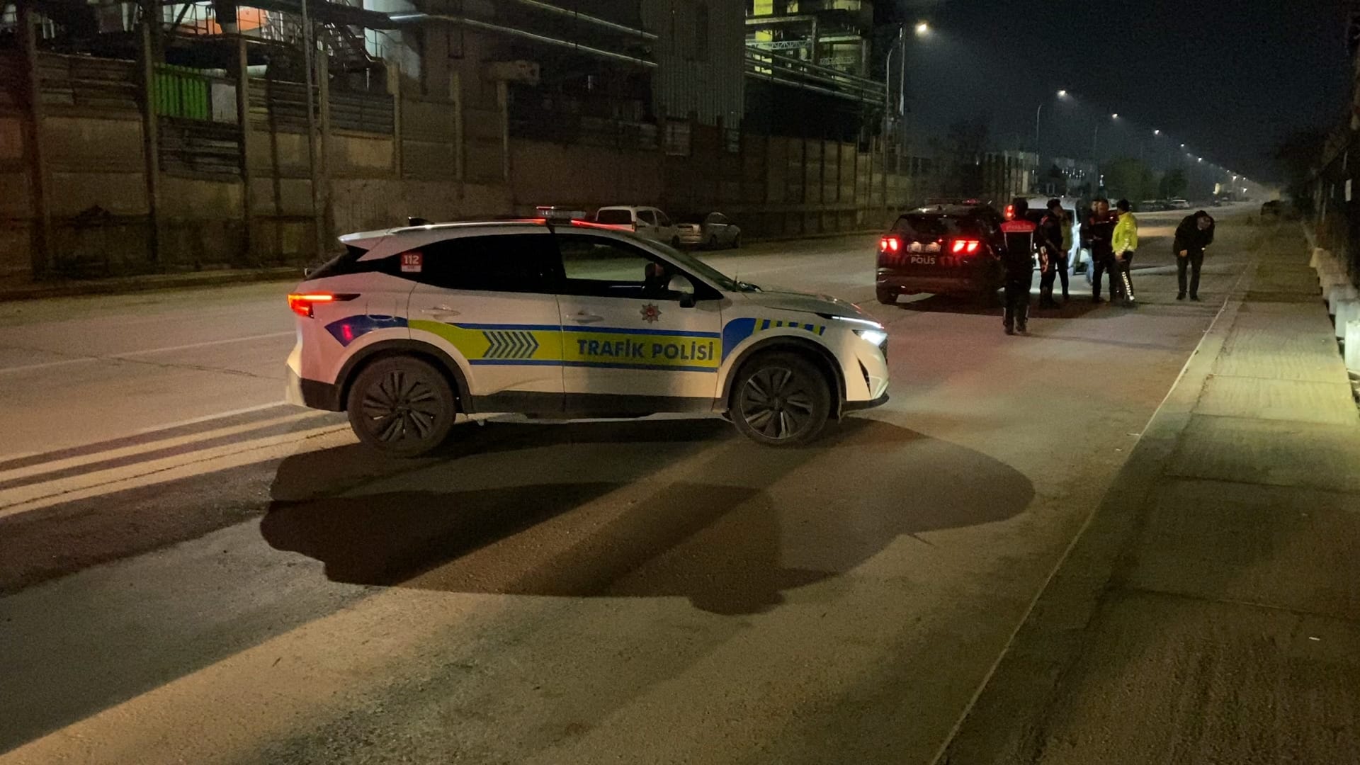 P O L I S T E N K A C A R K E N E K I P O T O S U N A C A R P A N E H 1065149 316061