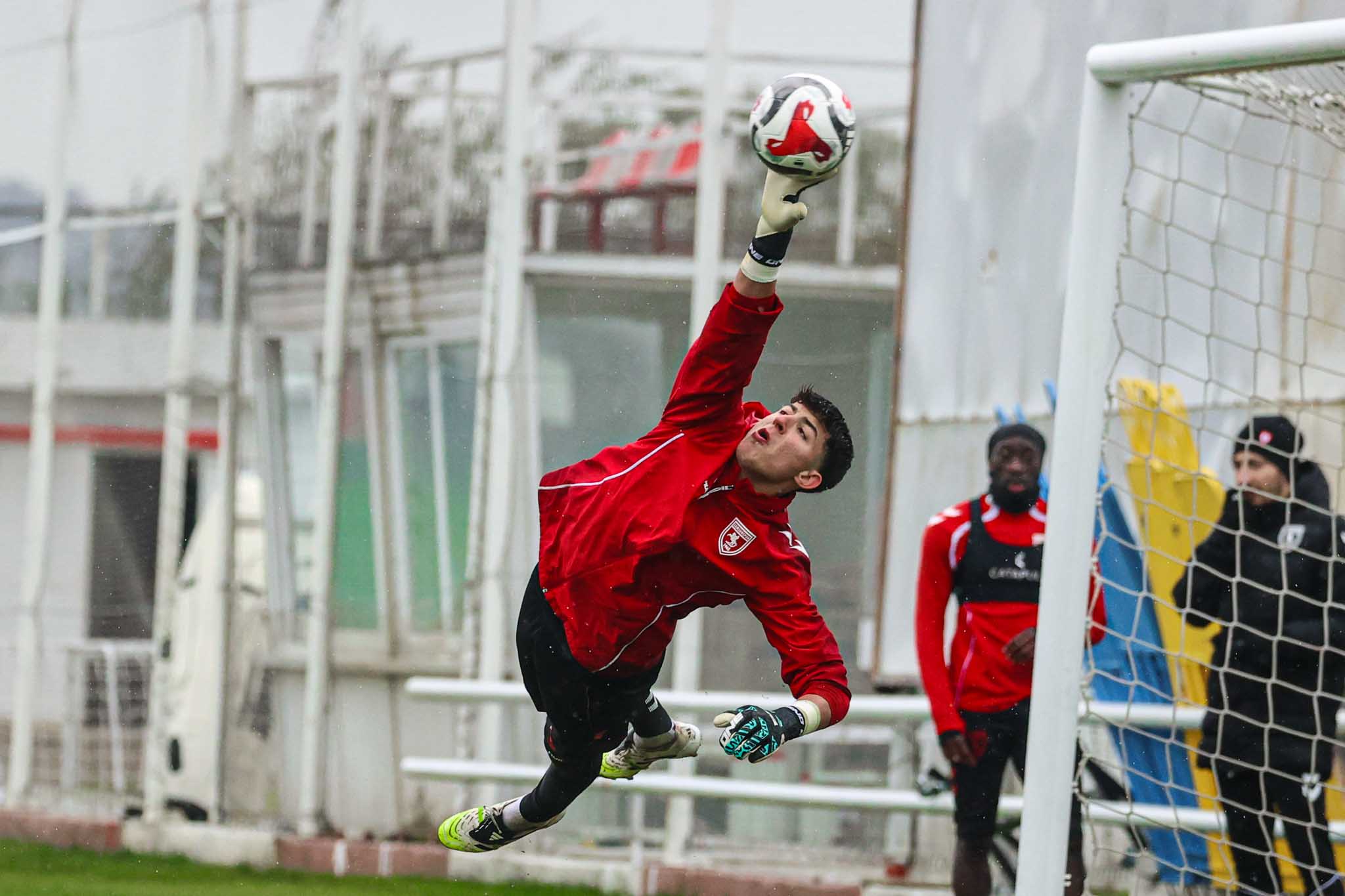 S A M S U N S P O R F E N E R B A H C E H A Z I R L I K L A R I N A B A 1090455 323703