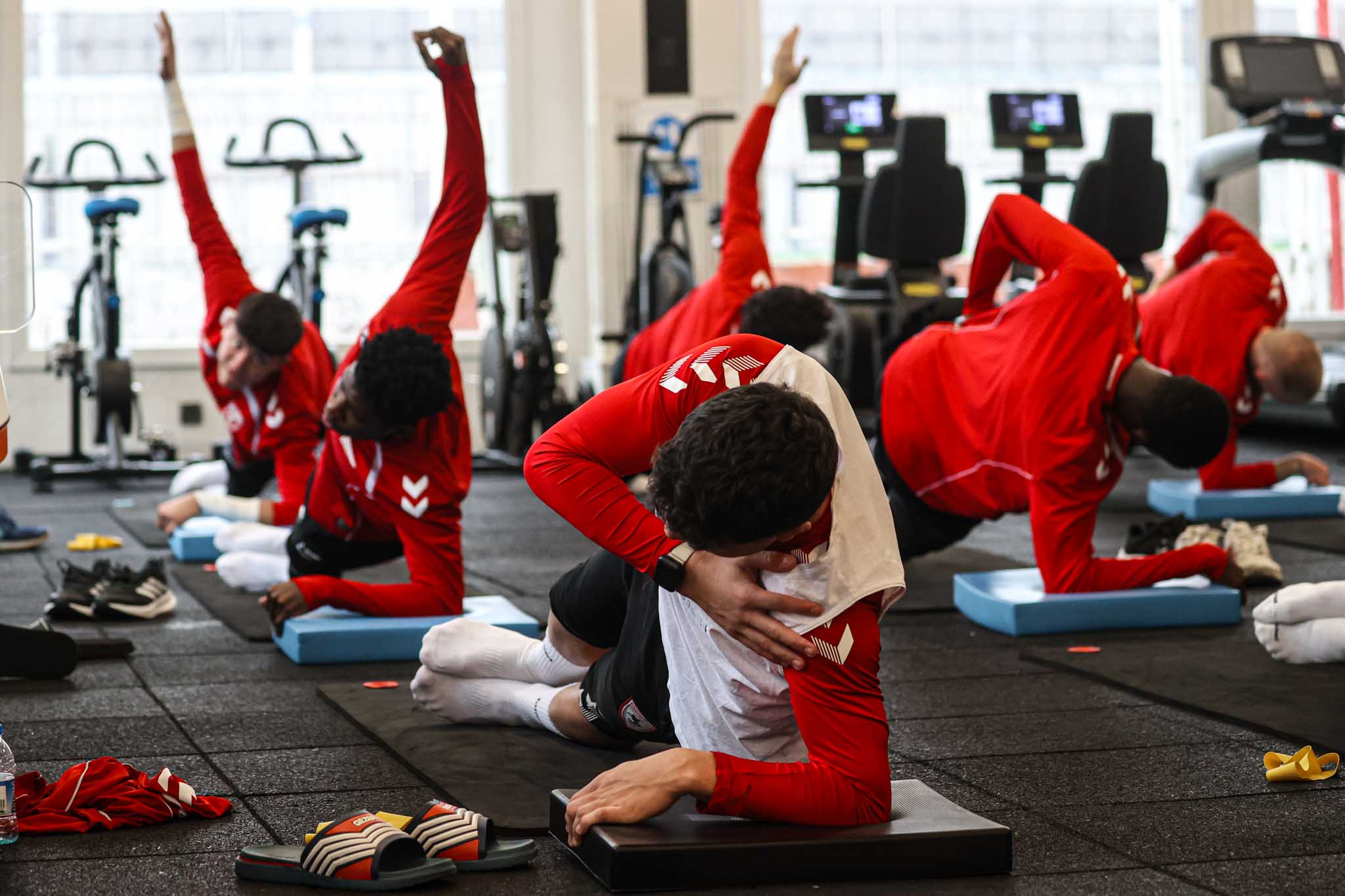 S A M S U N S P O R F E N E R B A H C E H A Z I R L I K L A R I N A B A 1090463 323703