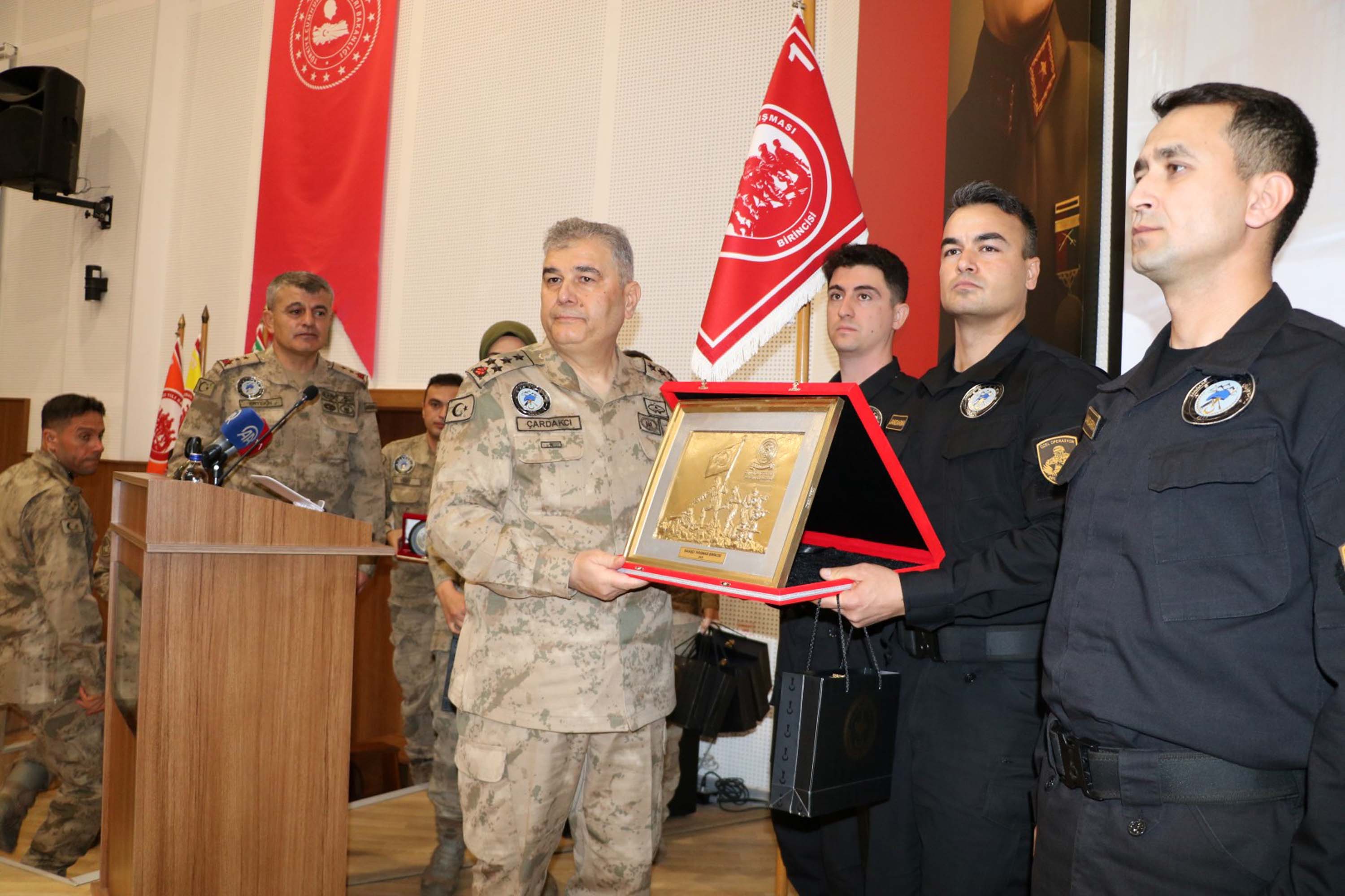 S A V A S C I Y A R I S M A S I K A P A N I S T O R E N I I L E S 1081468 320990