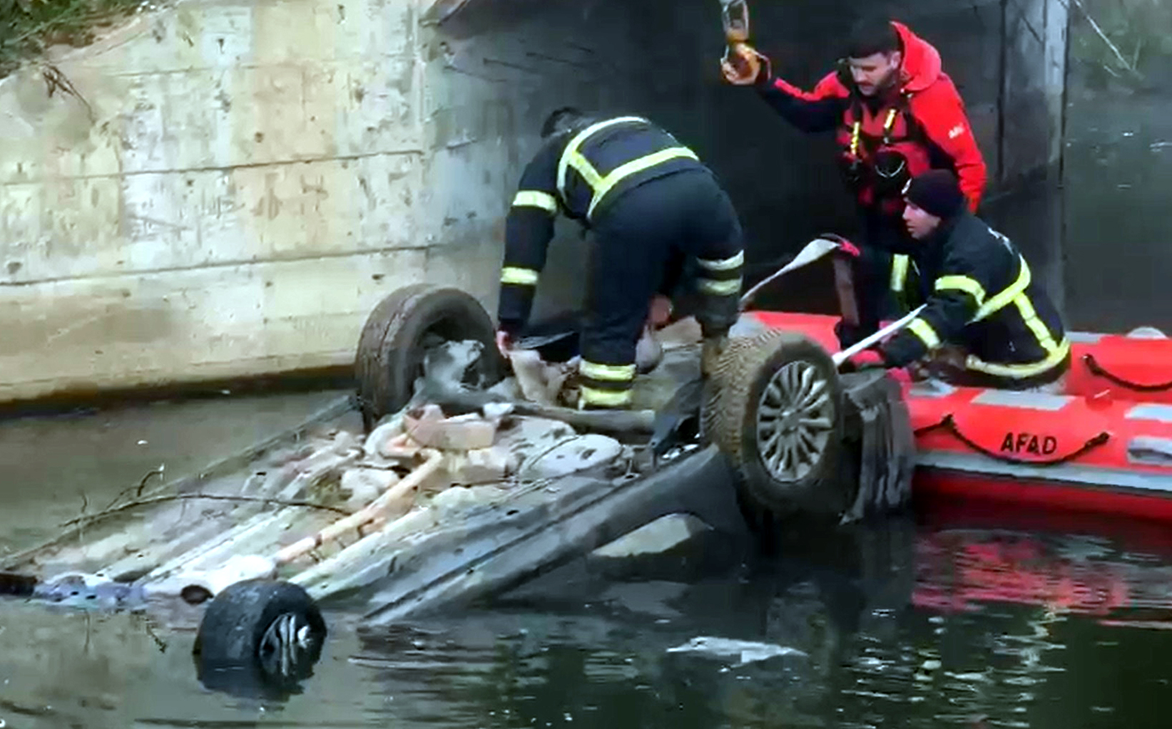 S I S L I H A V A D A O T O M O B I L D E R E Y E U C T U 18 Y A 1069232 317269