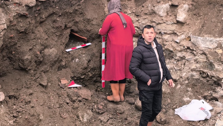 S I T E I N S A A T I K A Z I S I N D A M E Z A R K A L I N T I L A R I 1079628 320417