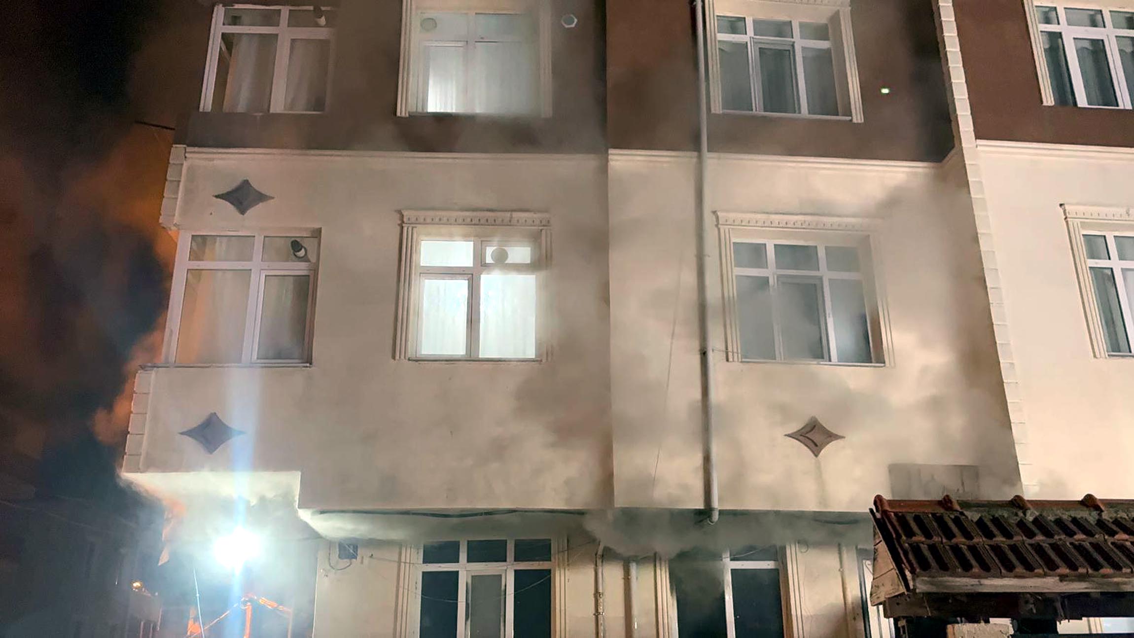 T E K I R D A G D A E V D E C I K A N Y A N G I N D A 1 K I S I A 1046512 310540