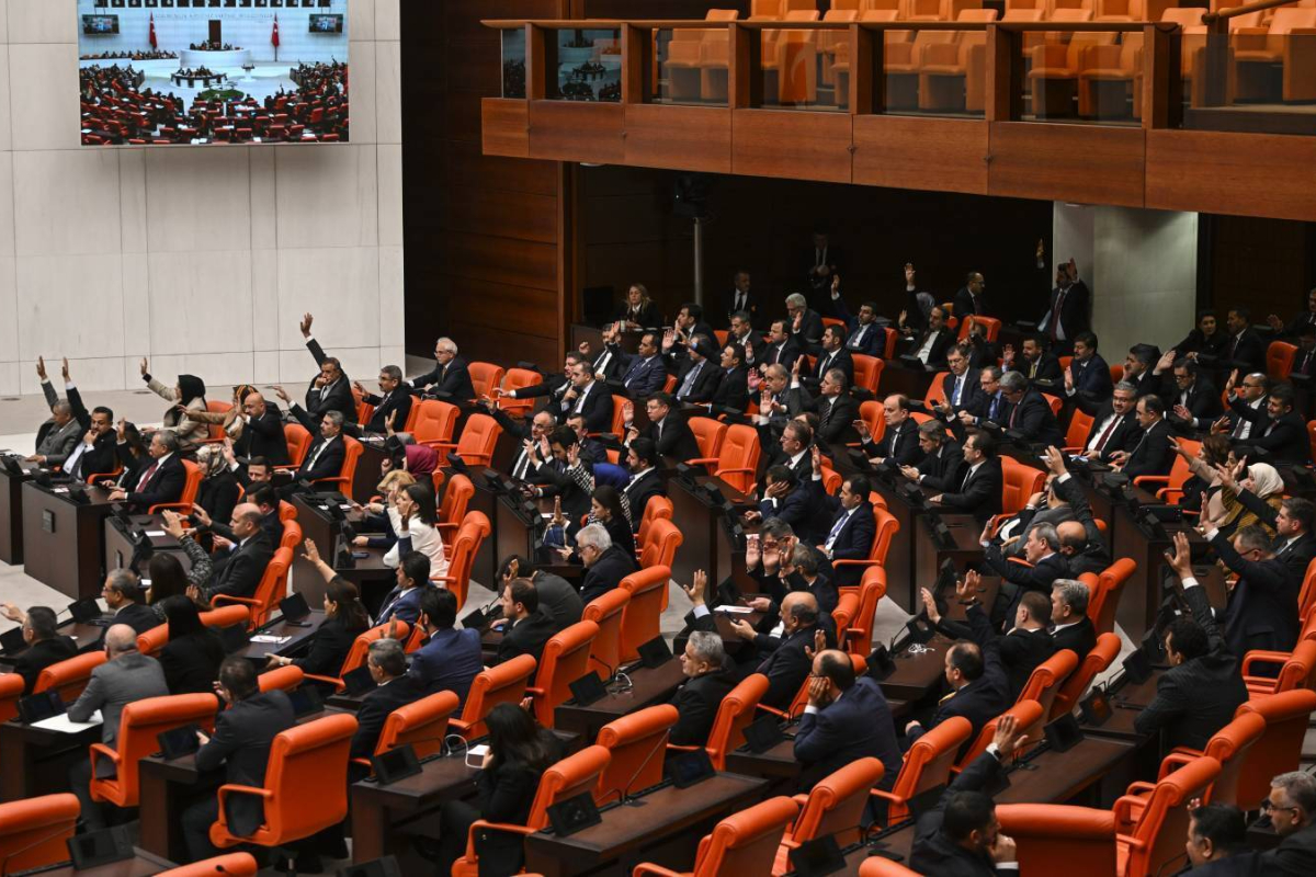 TBMM Genel Kurulu'nda iki bakanlığın bütçeleri kabul edildi