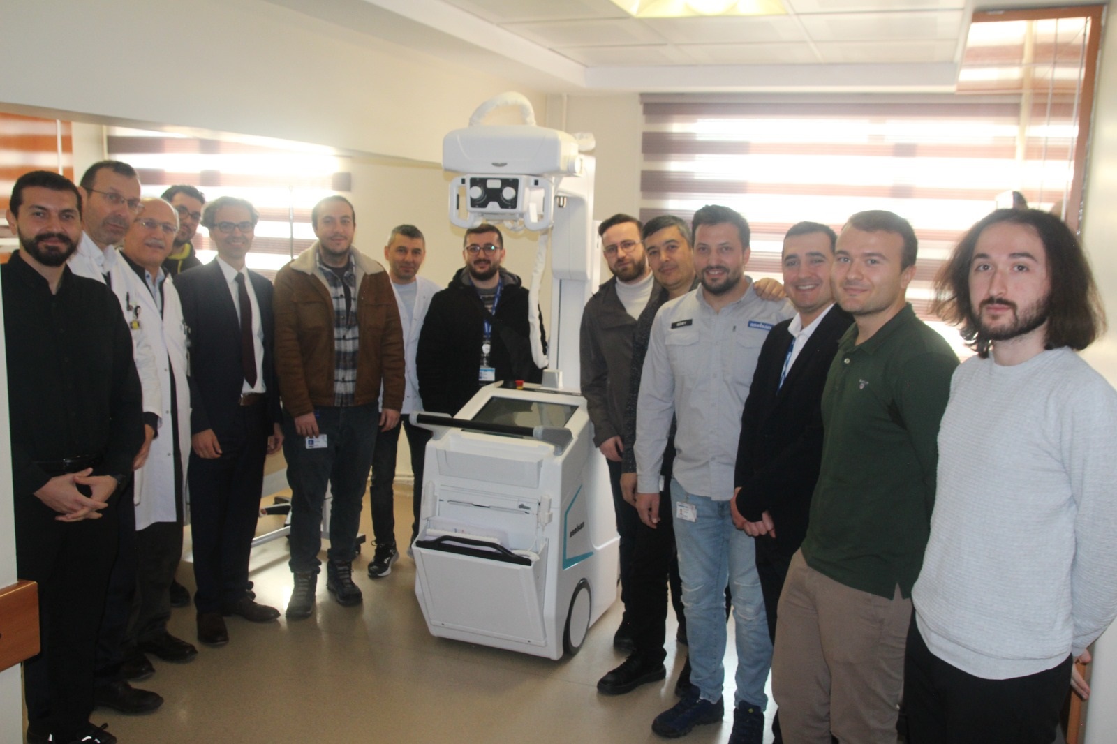 Y E R L I M O B I L D I J I T A L R O N T G E N C I H A Z I A N K A 1058355 314043