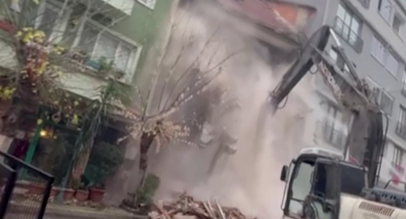 Y I K I M I N A Z E M I N D E N B A S L A N A N 4 K A T L I B I N A N 1064345 315799