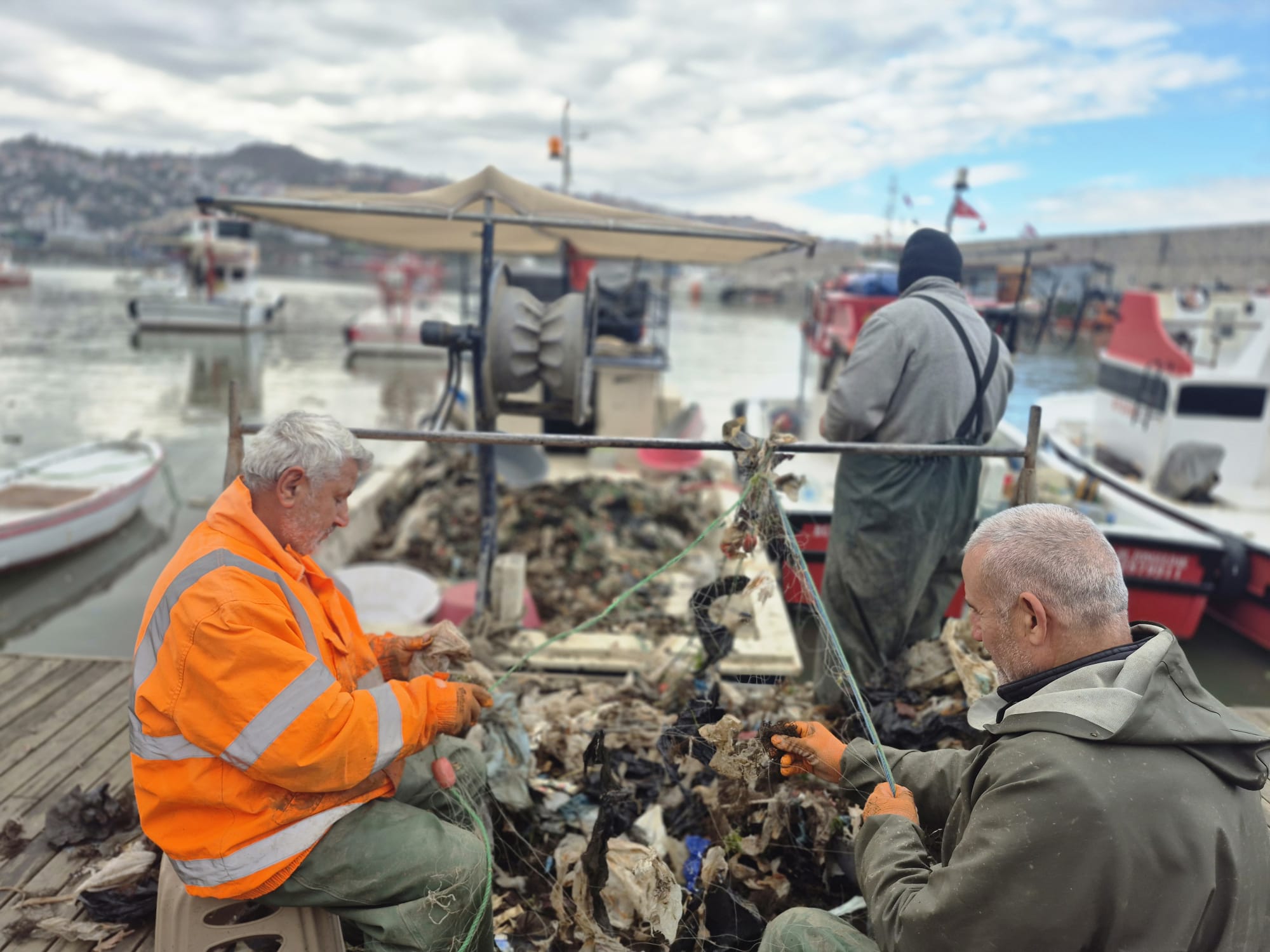 Z O N G U L D A K L I B A L I K C I L A R I N A G I N A Y A K L A S I K 1061018 314880