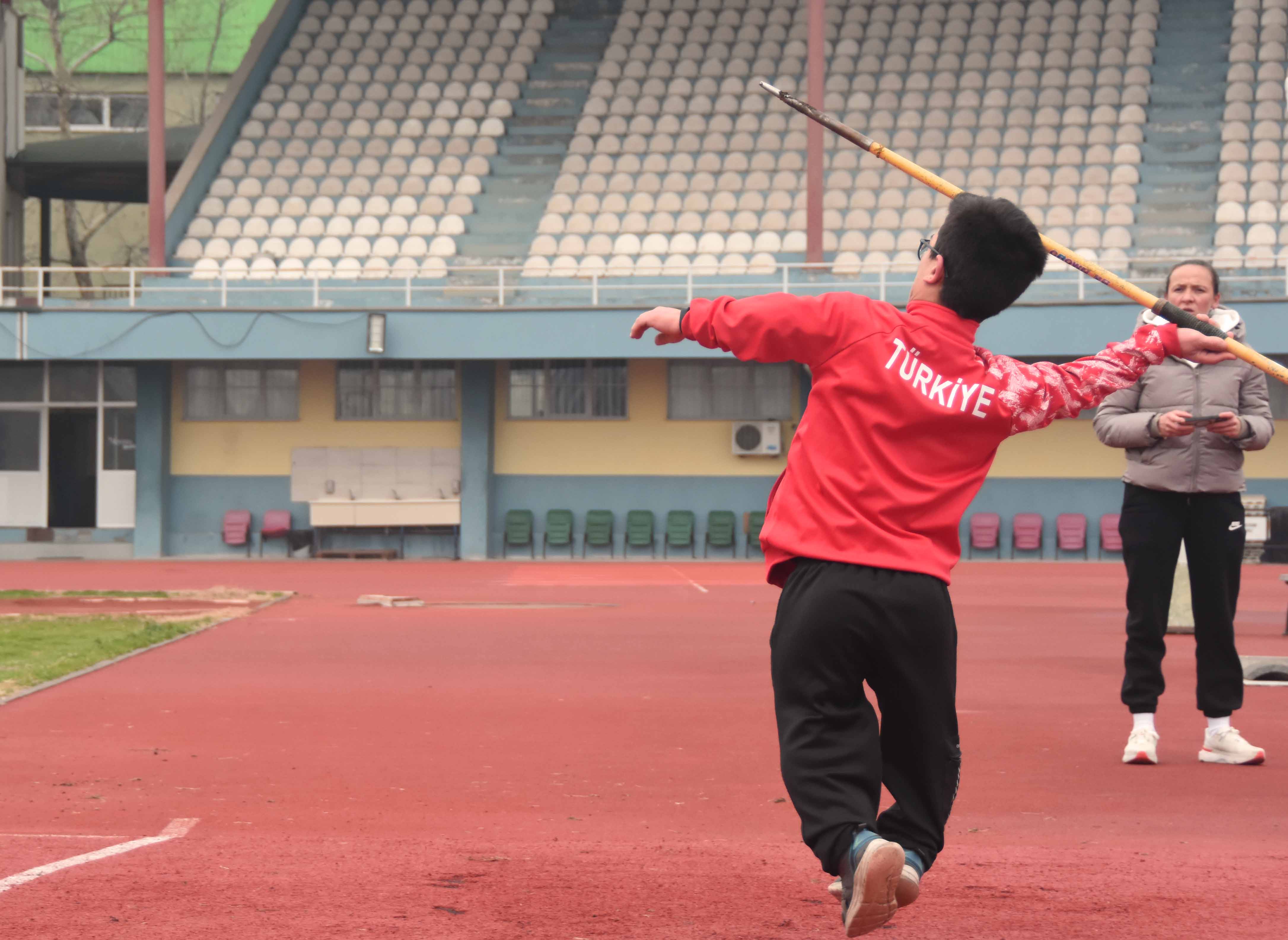 130 S A N T I M A H M E T 230 S A N T I M C I R I T L E A V R 1117305 331750