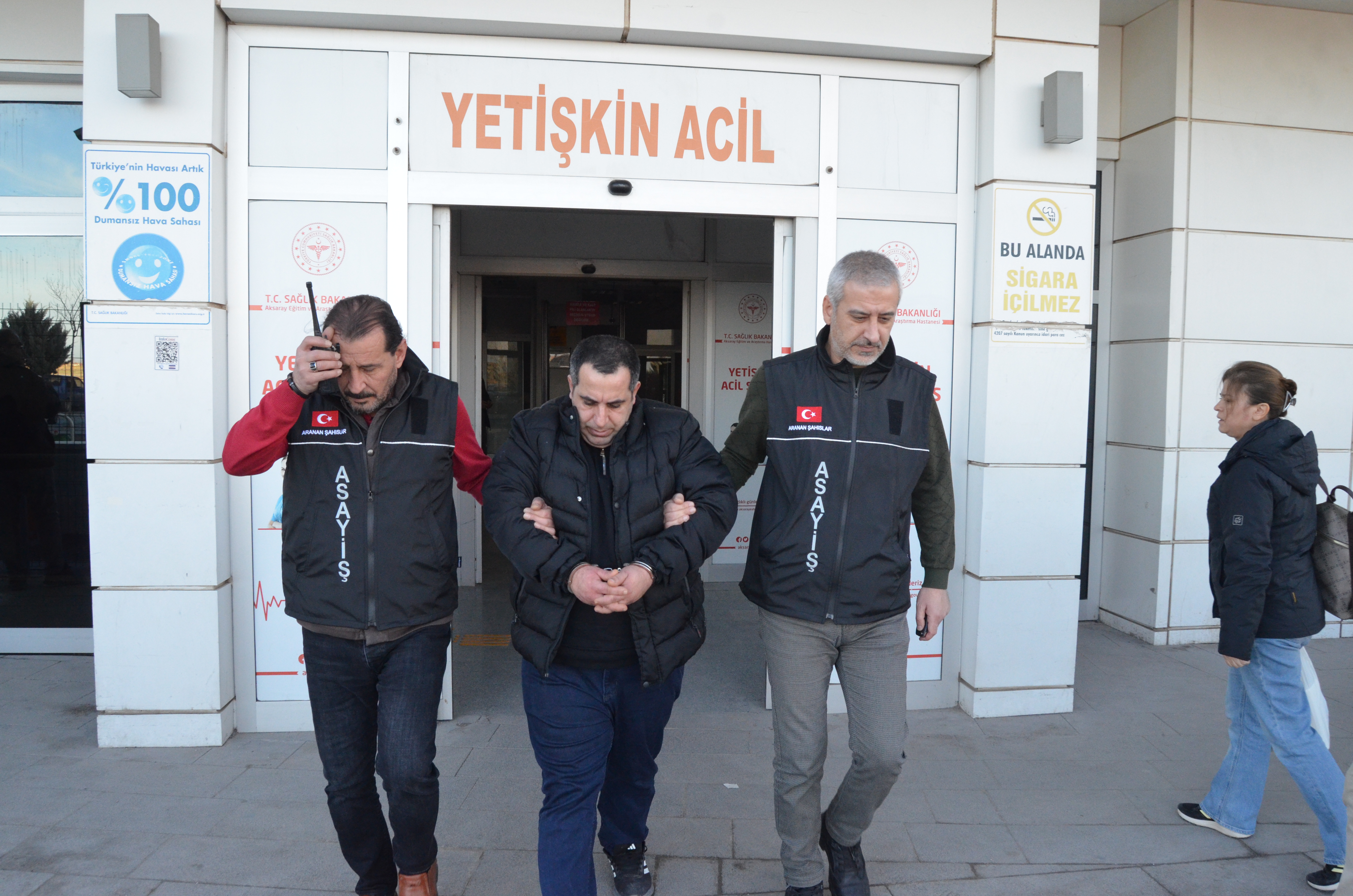 17 Y I L 7 A Y H A P I S C E Z A S I Y L A A R A N A N H U K U M 1139826 338466