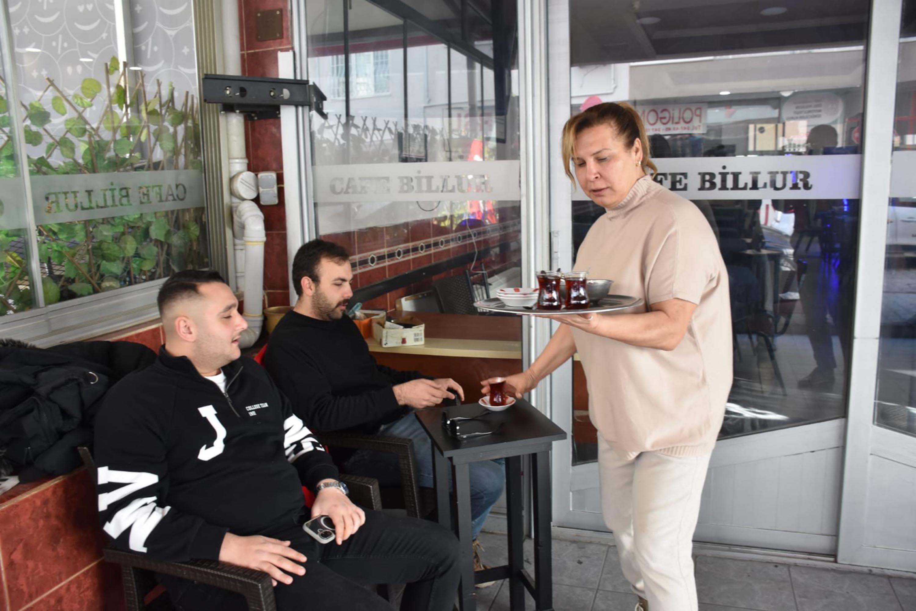 25 Y I L L I K B A S K A N I D E V I R I P K A H V E C I L E R I N 1111224 329838