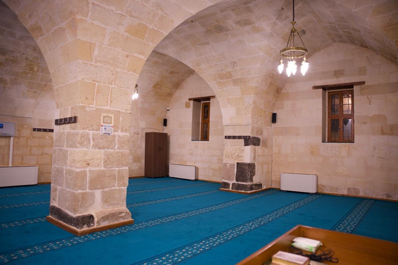 6 A S I R L I K V A K I F E S E R I B U R C C A M I S I Y E N I D E 1128830 335139