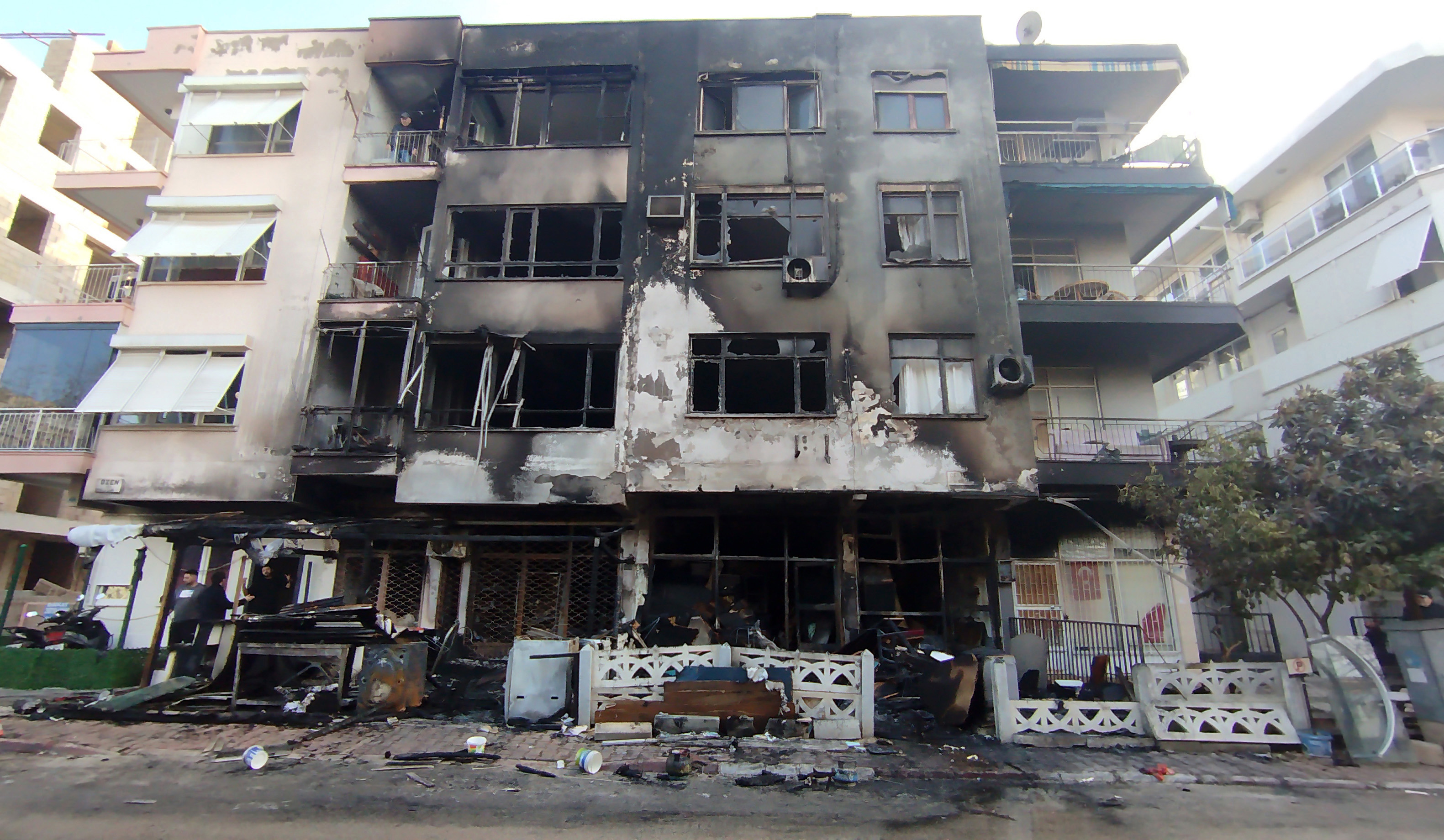 A N N E D E N Y A N G I N D E G I L P L A N L I C I N A Y E T I 1099931 326534