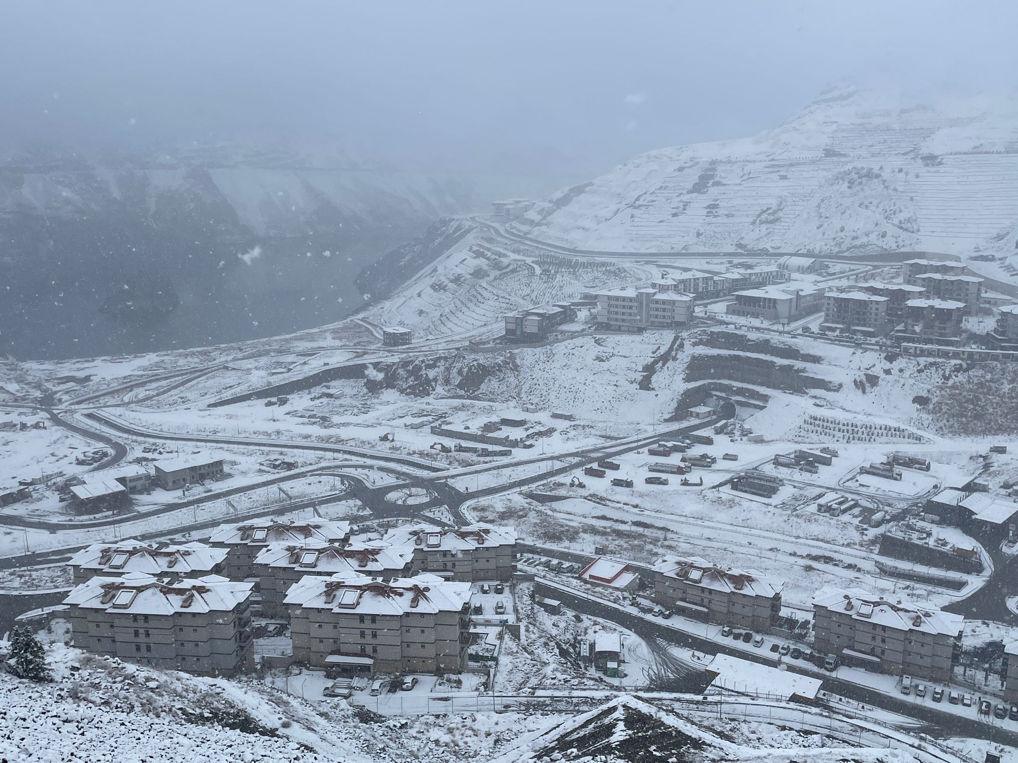 A R T V I N’ D E C O C U K L A R K A R I N K E Y F I N I C I K A R D I 1092571 324308