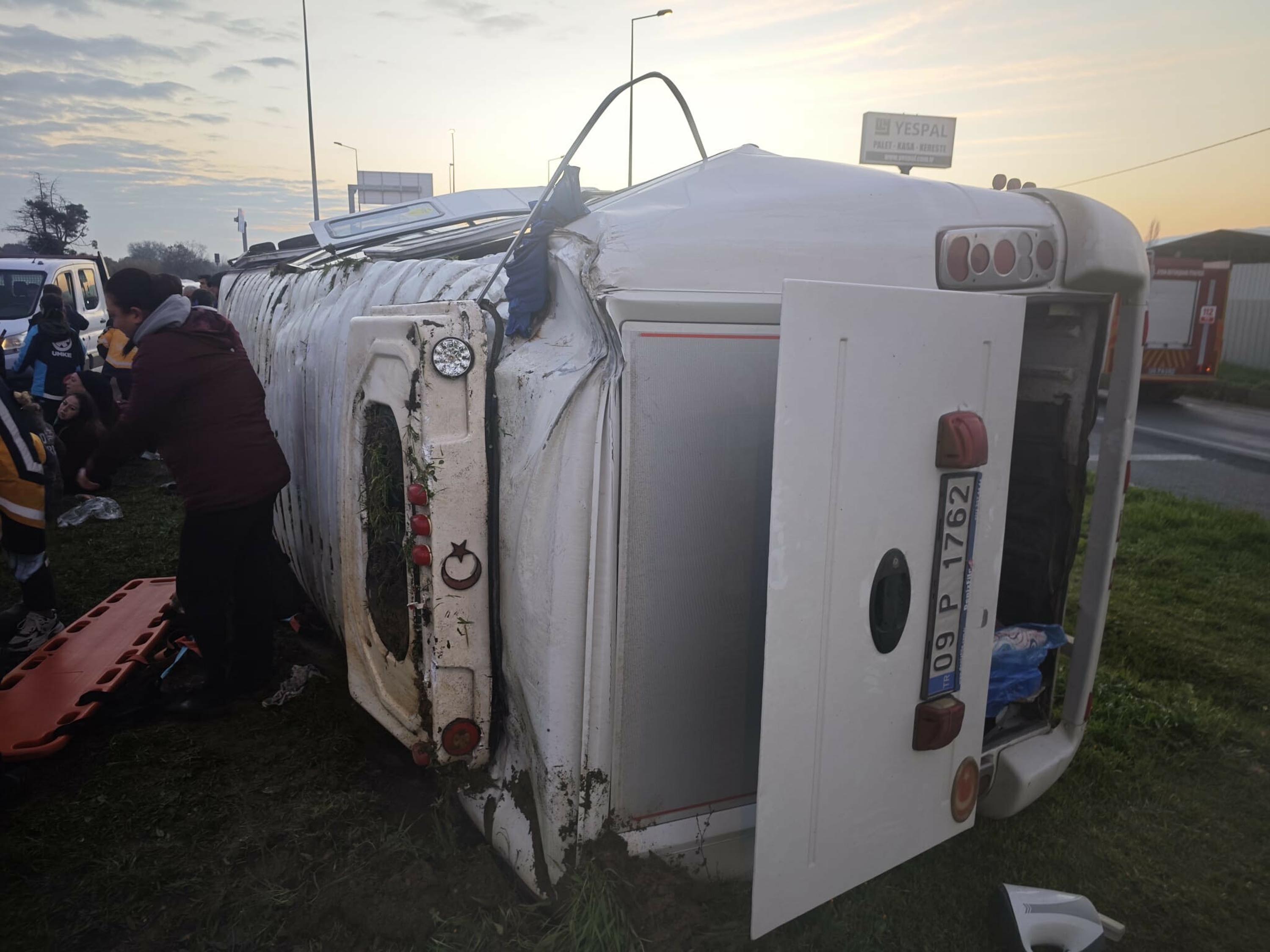 A Y D I N D A I S C I S E R V I S M I N I B U S U D E V R I L D I 1117711 331873