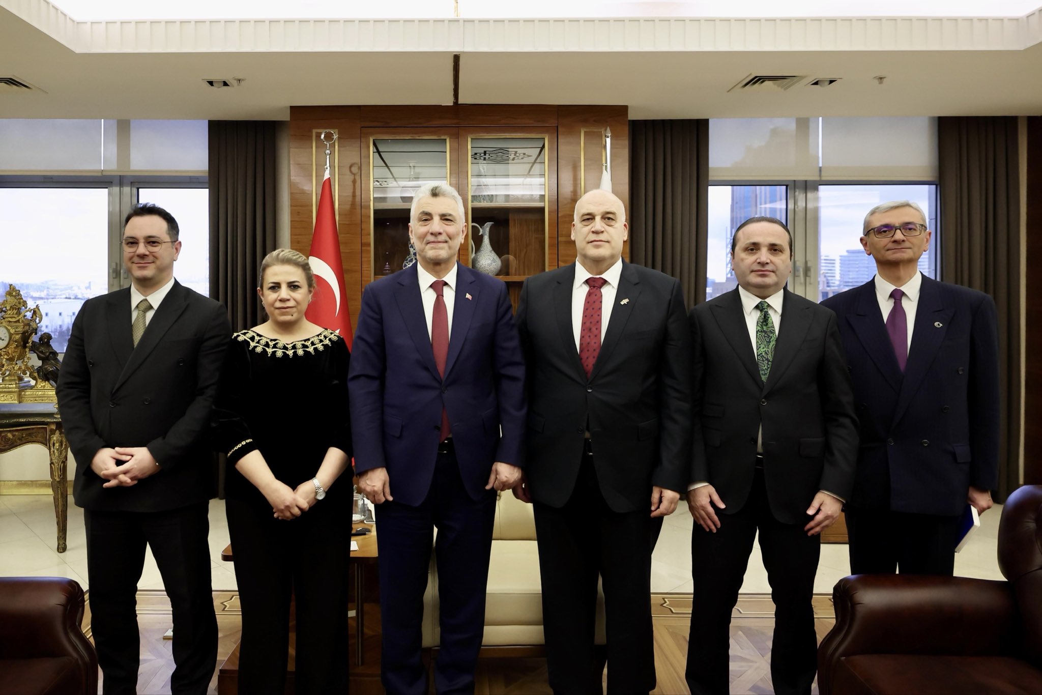 B A K A N B O L A T B U Y U K E L C I L E R I K A B U L E T T I 1113874 330673