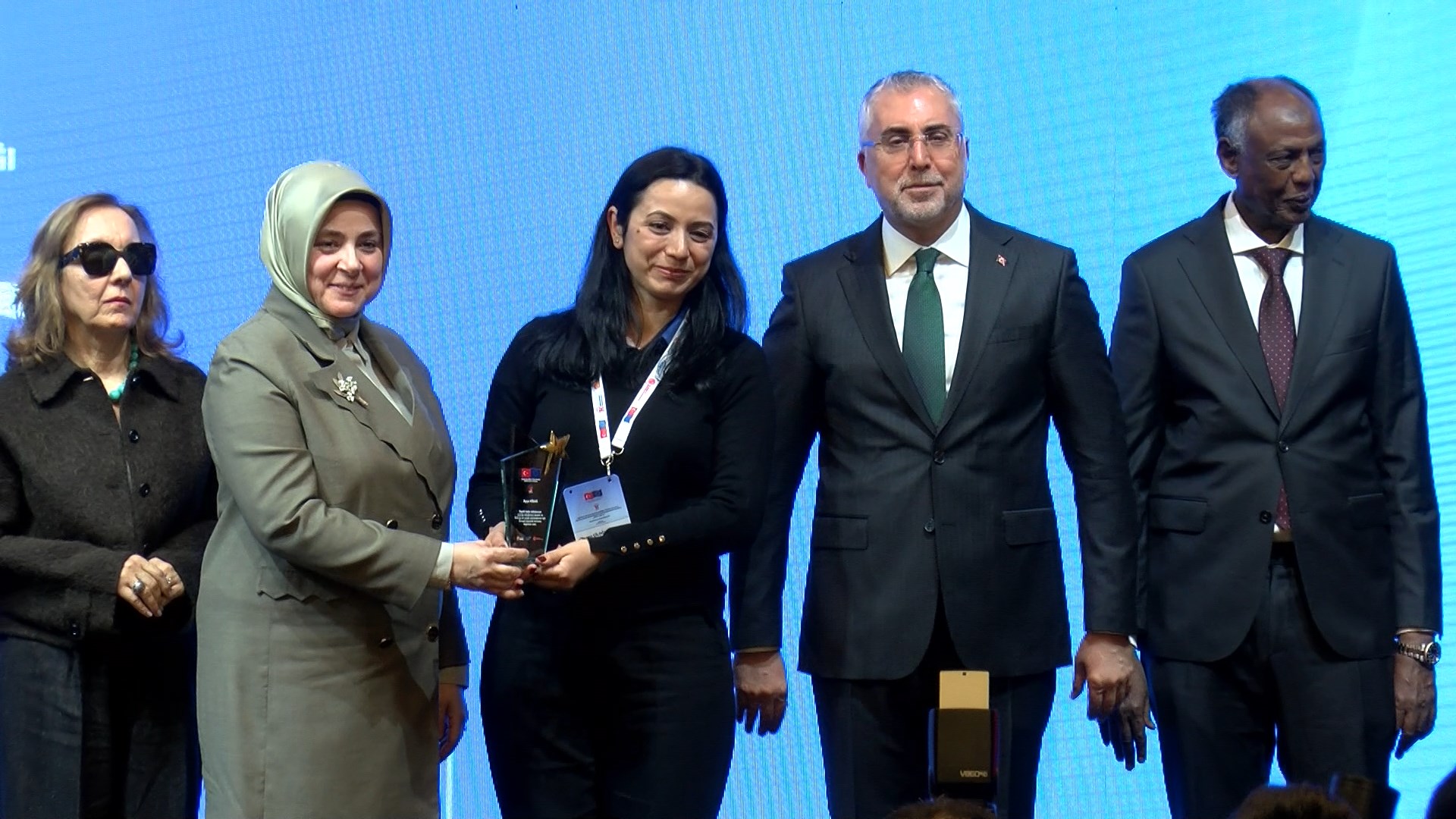 B A K A N I S I K H A N S G K Y A E N F A Z L A B O R C U O L A 1113101 330443